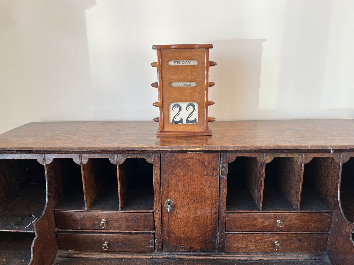 Perpetual calendar, early 20th century.