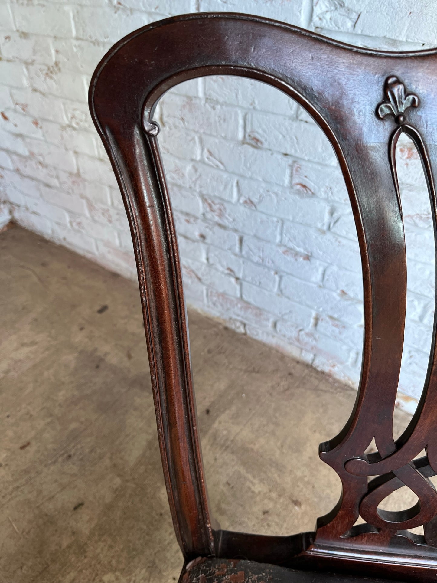 Large George III mahogany library, dining or side chair with original leather seat.