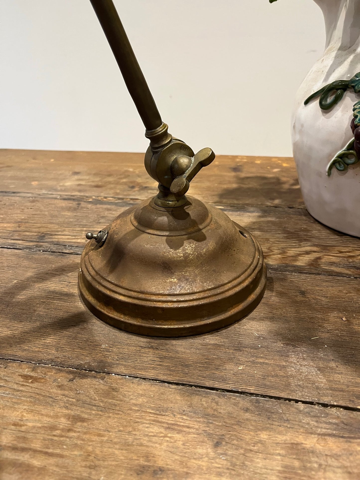 Vintage bankers desk lamp.