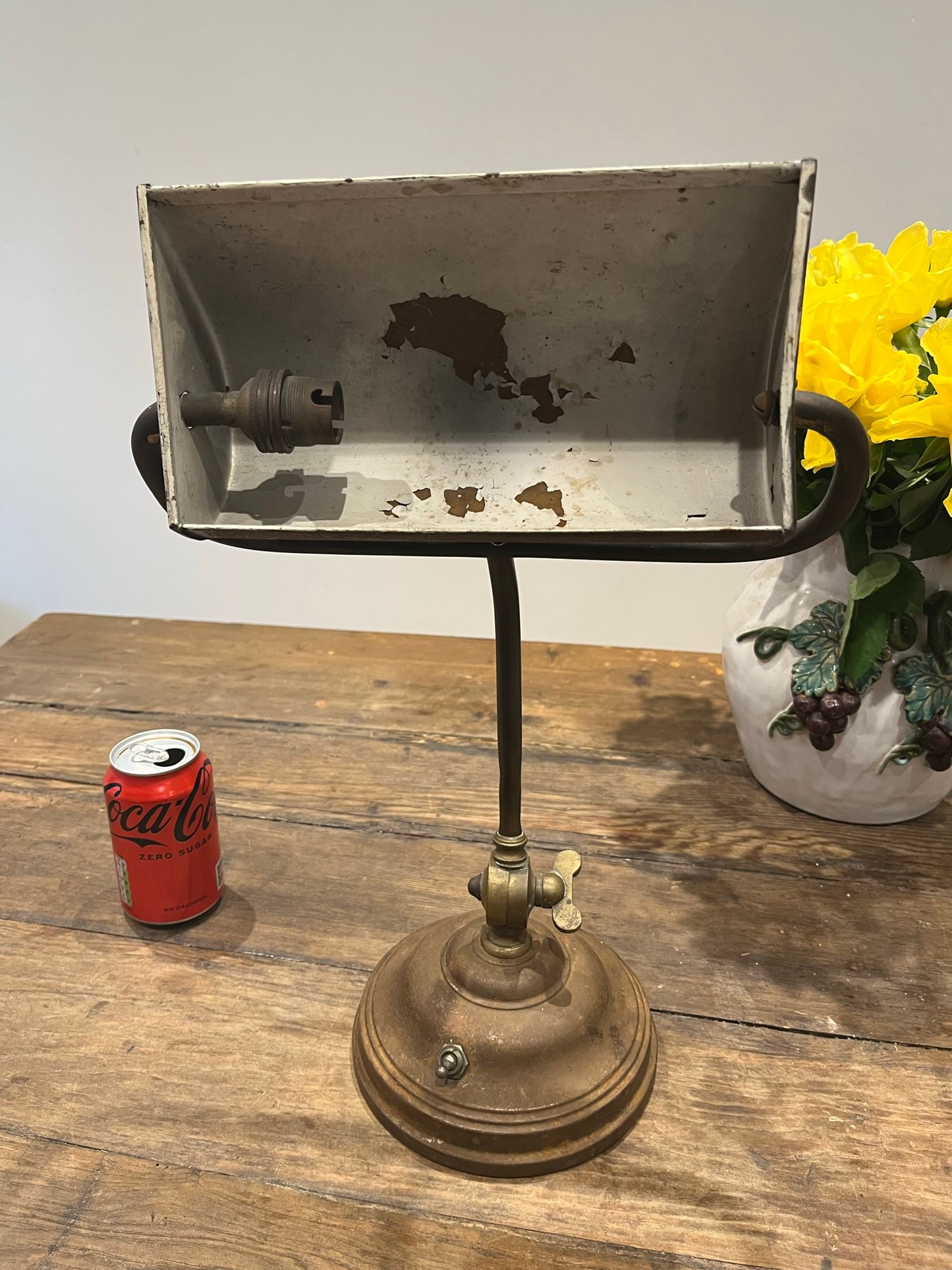 Vintage bankers desk lamp.