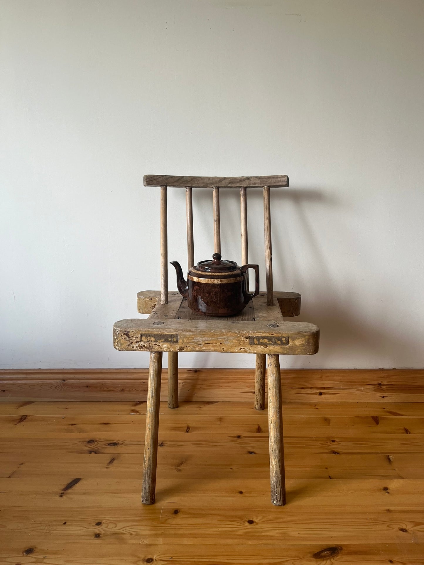 Large antique/vintage Irish teapot from Esker Monastery, Athenry.