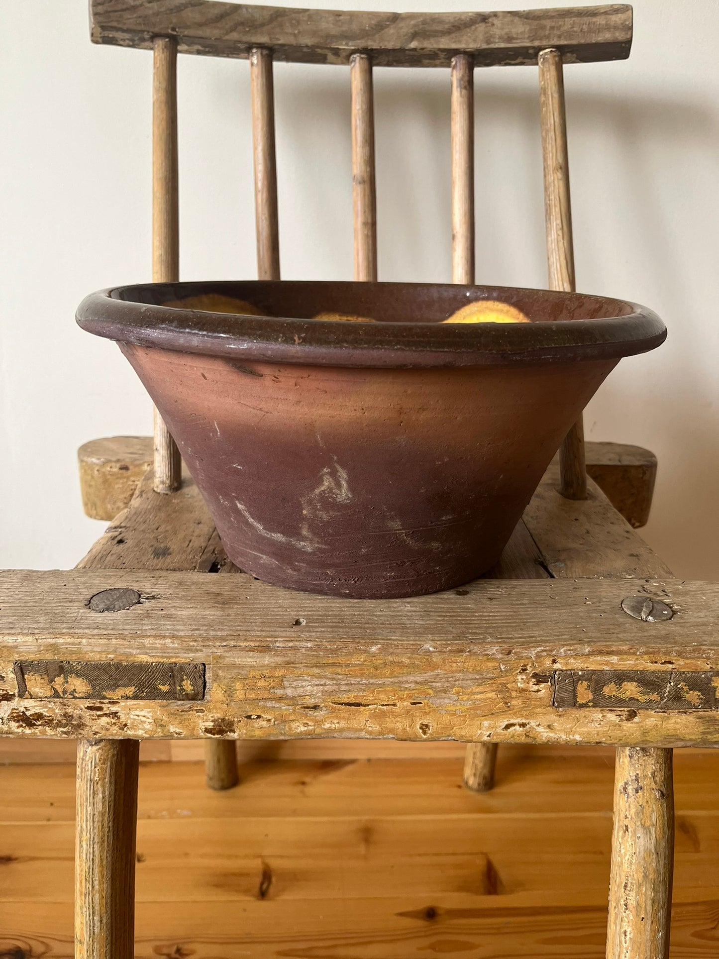 Large 'Coalisland' Irish vernacular dairy bowl.