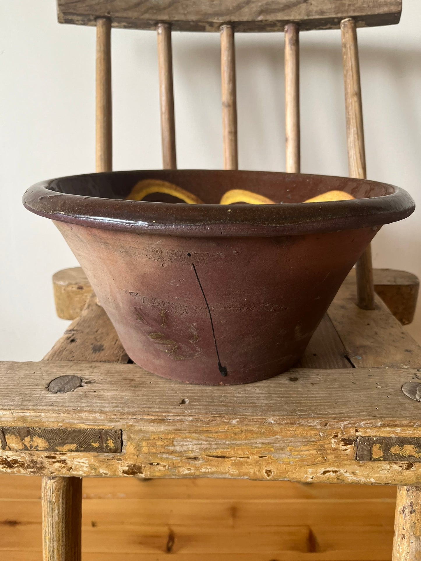 Large 'Coalisland' Irish vernacular dairy bowl.