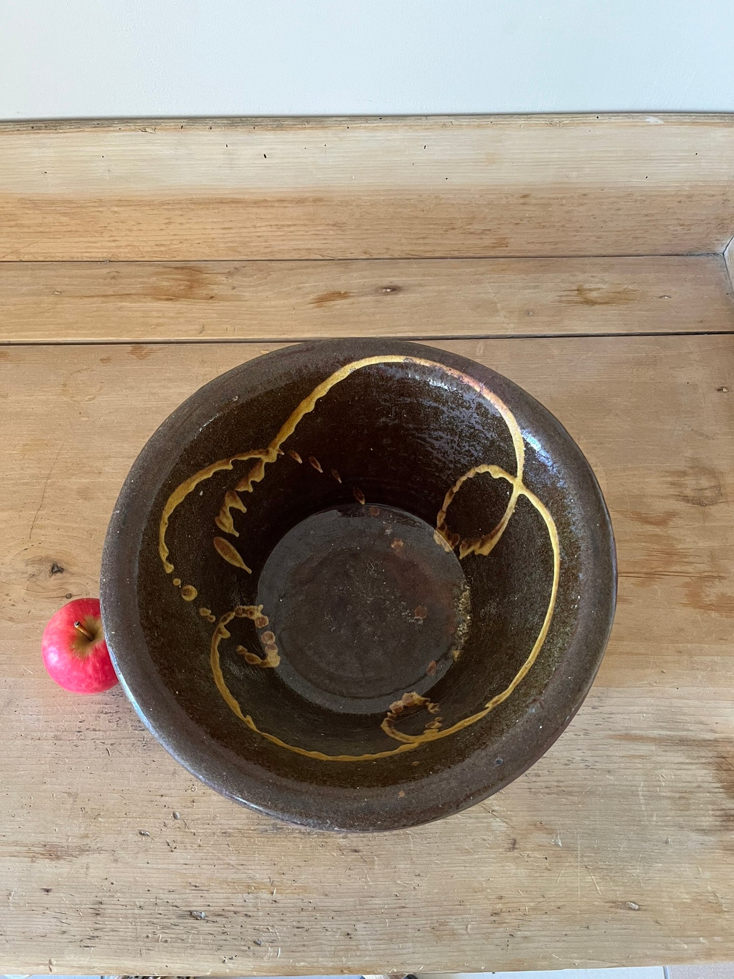 Large 19th century 'Coalisland' slipware dairy bowl.