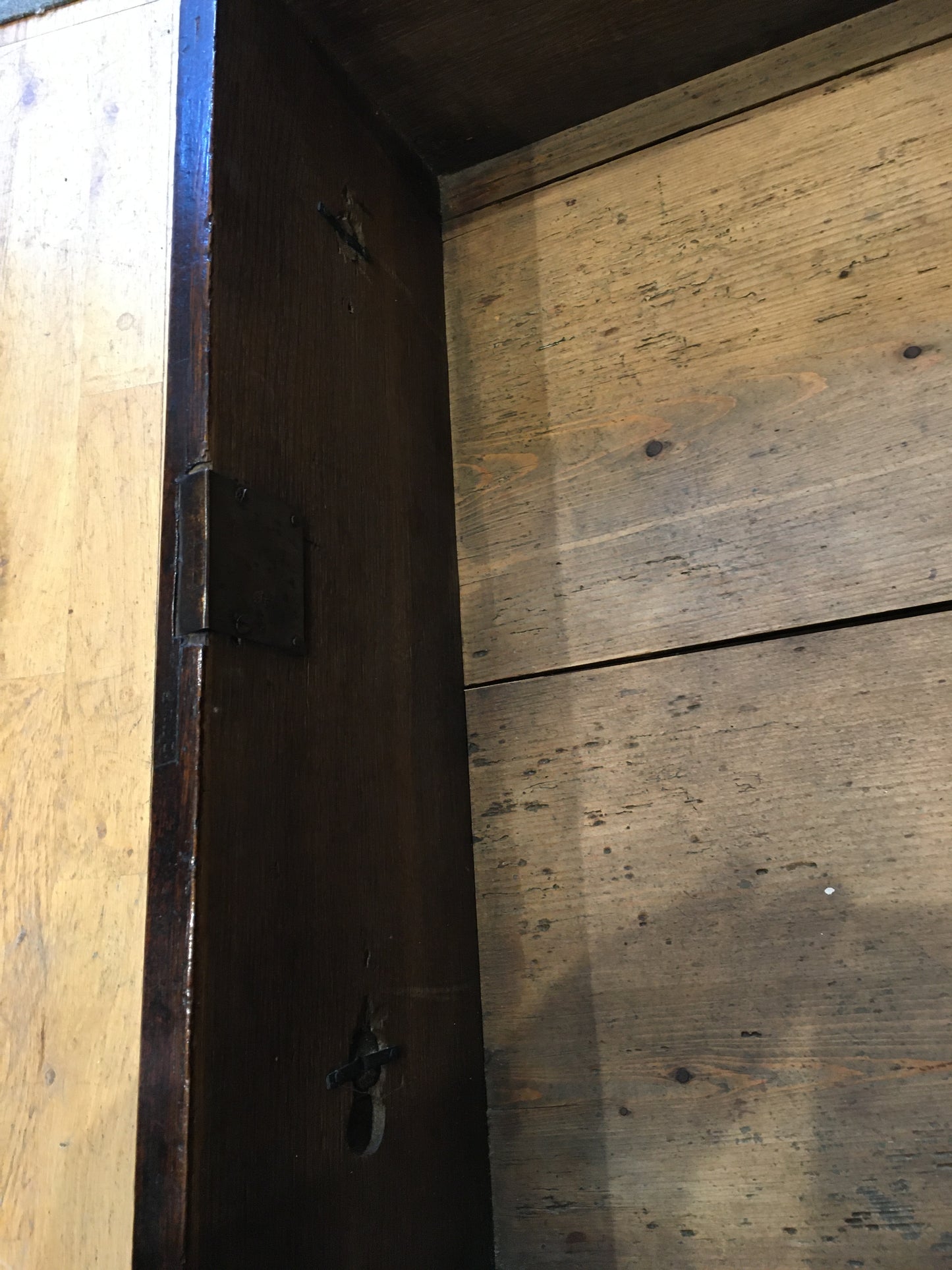 18th century oak chest of drawers