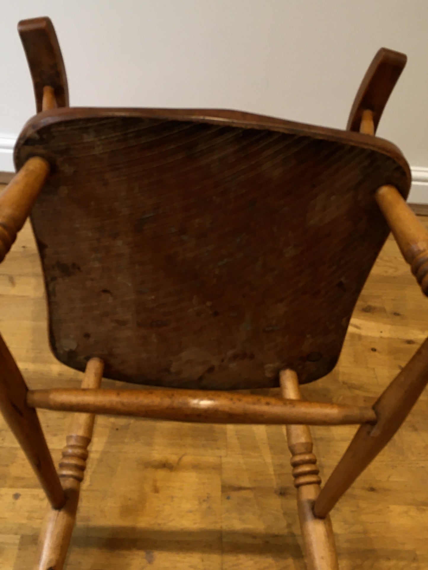 19th century farmhouse spindle-back Windsor chair