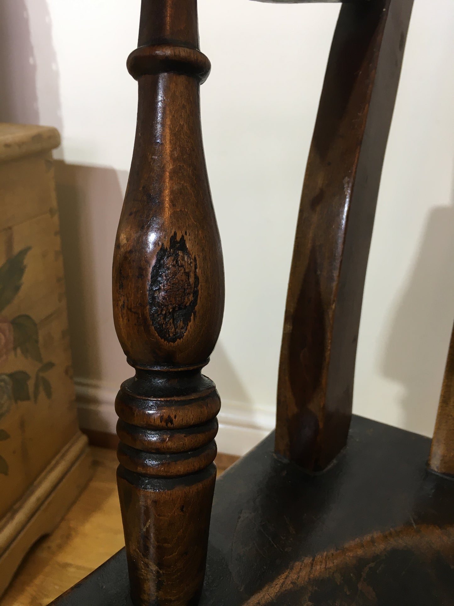 Lath back Windsor chair