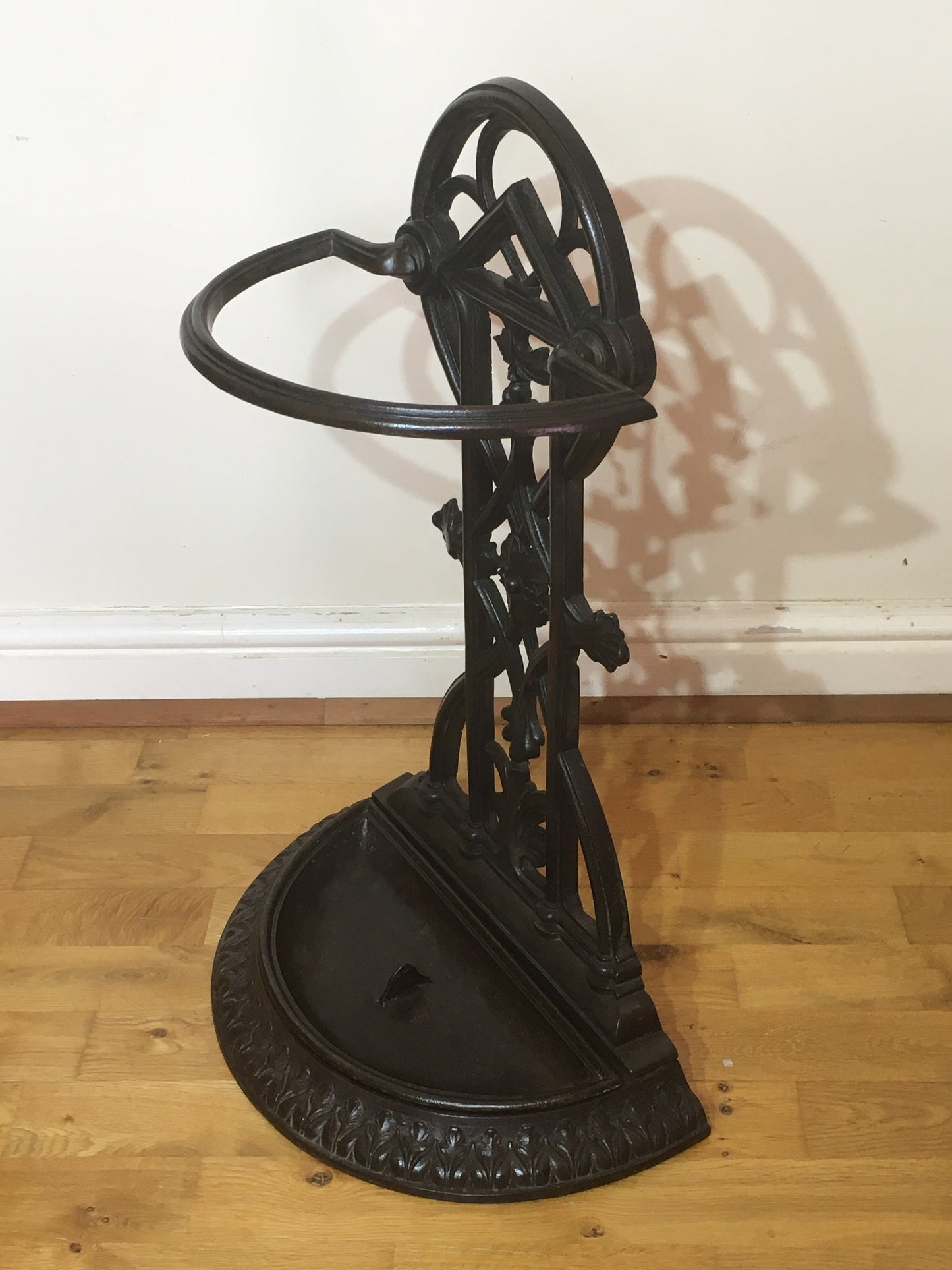 Victorian cast iron umbrella stick stand