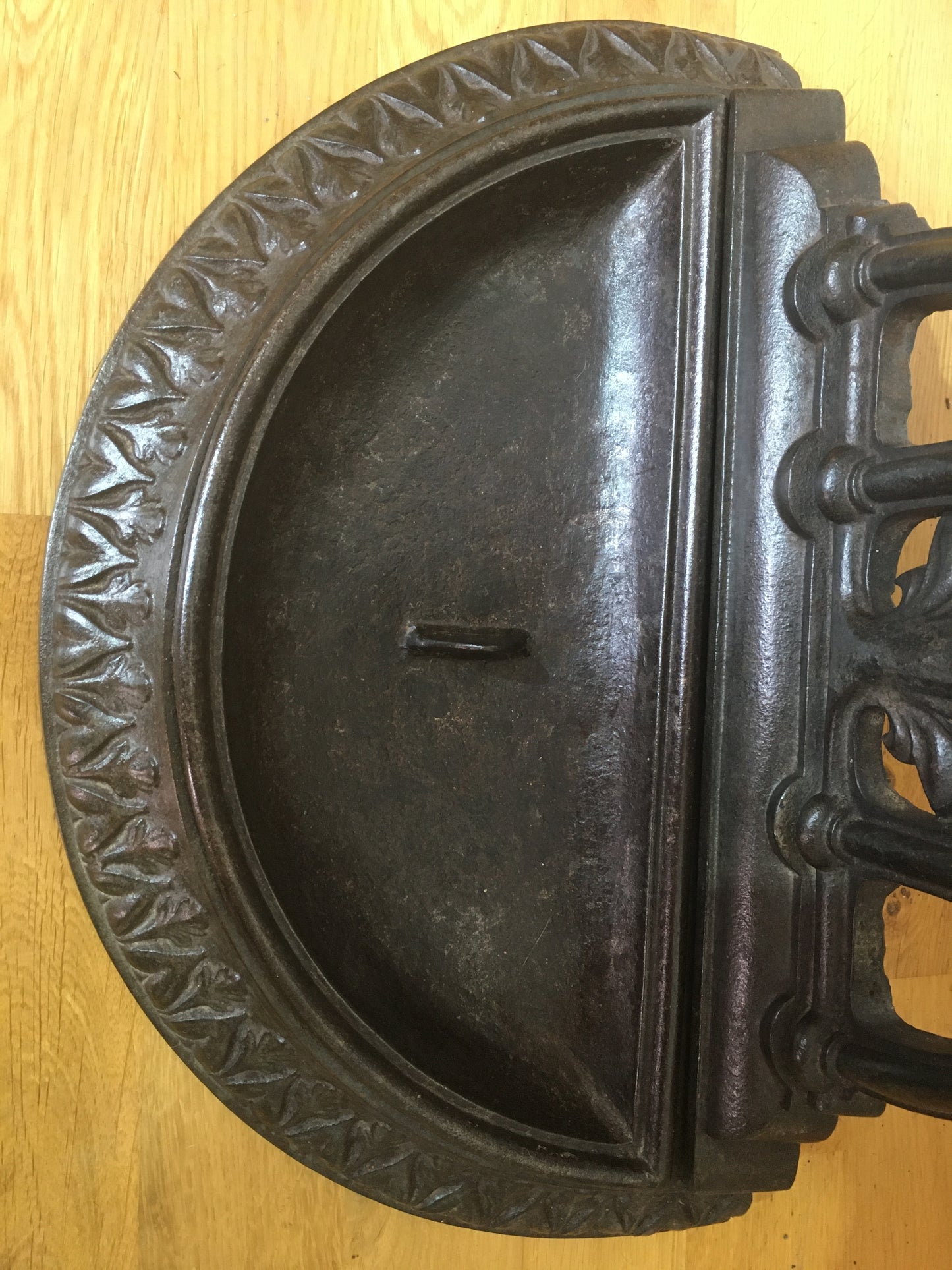 Victorian cast iron umbrella stick stand