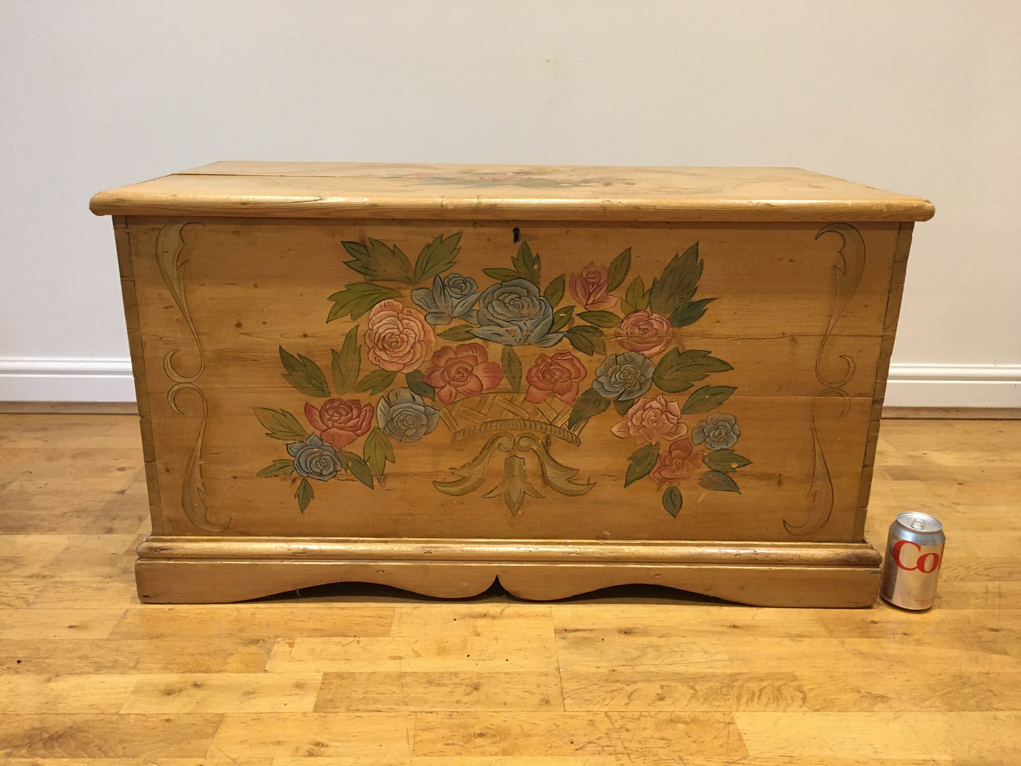 Late 19th/early 20th century painted pine chest or blanket box.