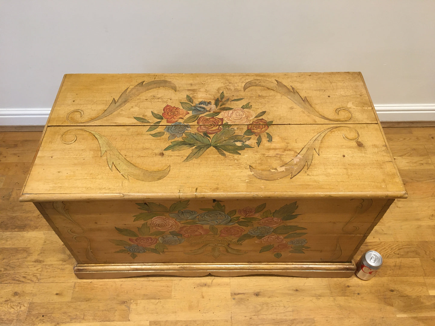 Late 19th/early 20th century painted pine chest or blanket box.