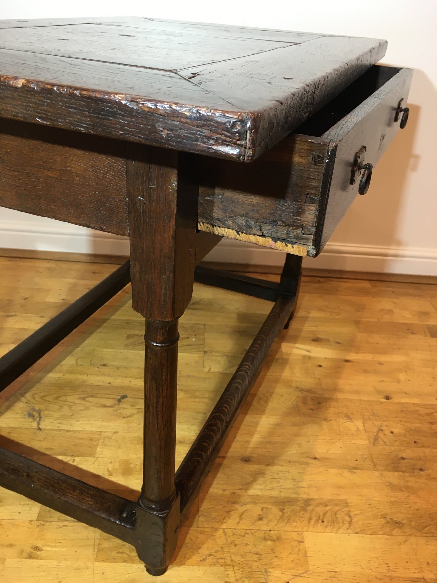 Late 17th / early 18th century oak side table.