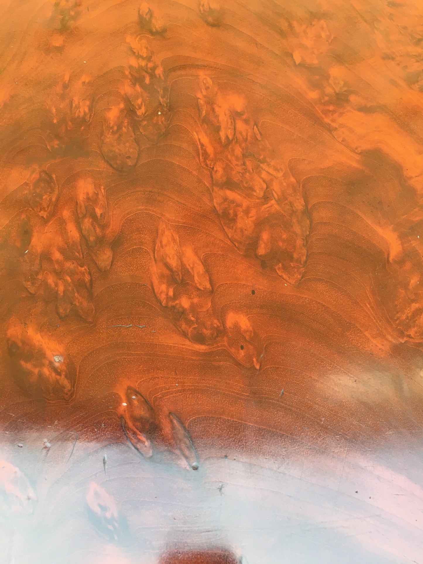 Fine William IV tea table with stunning veneer.