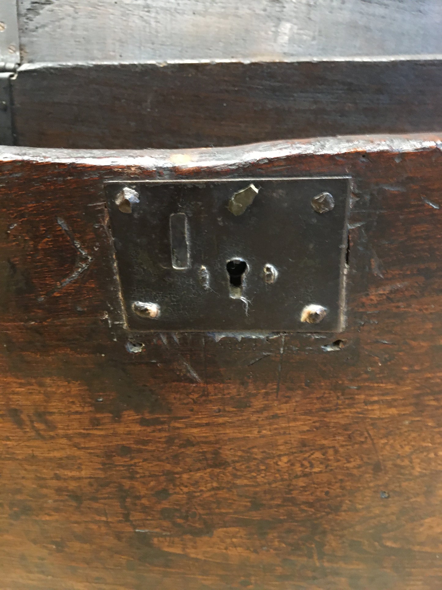 Early 18th century 6 plank oak coffer.