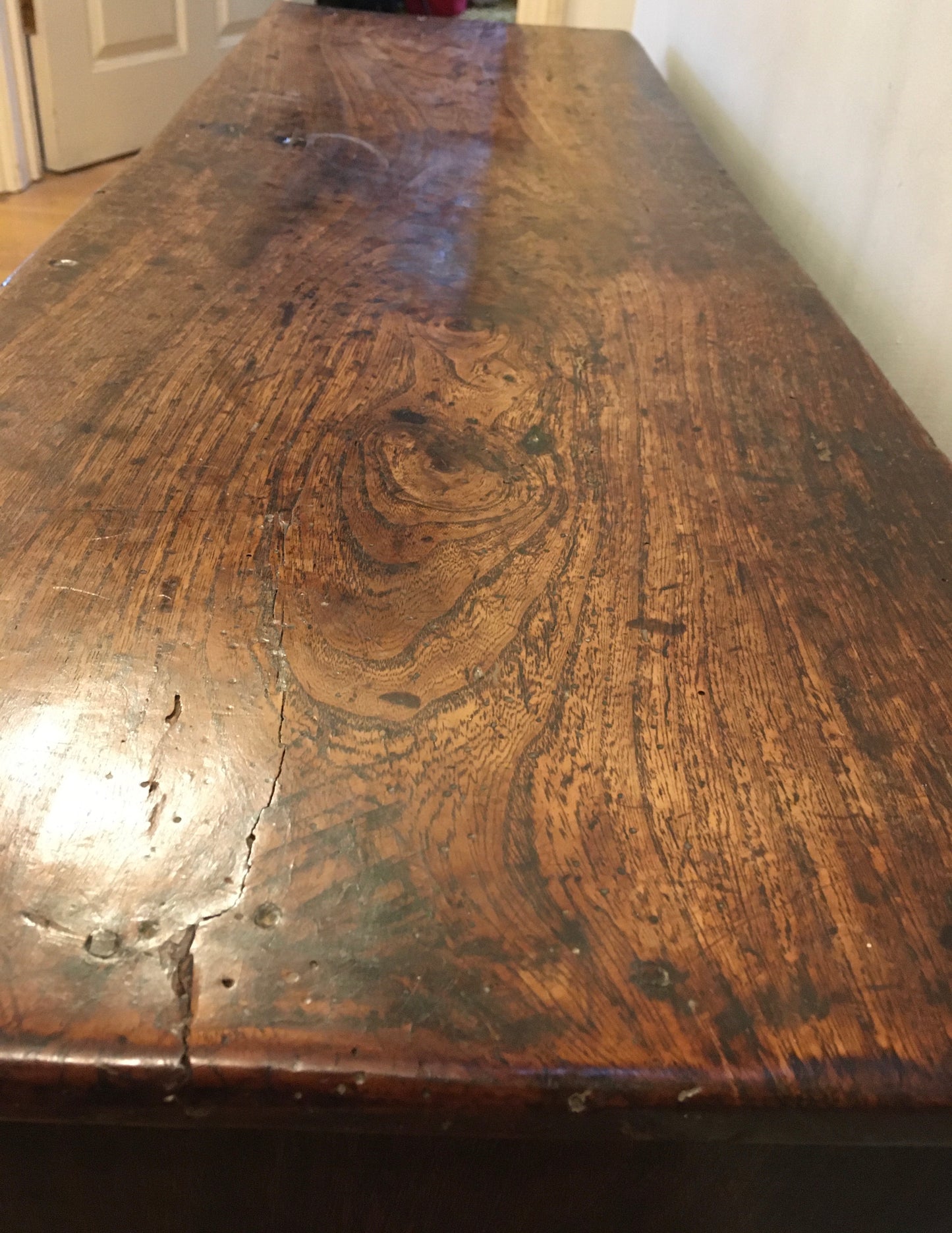 Early 18th century 6 plank oak coffer.