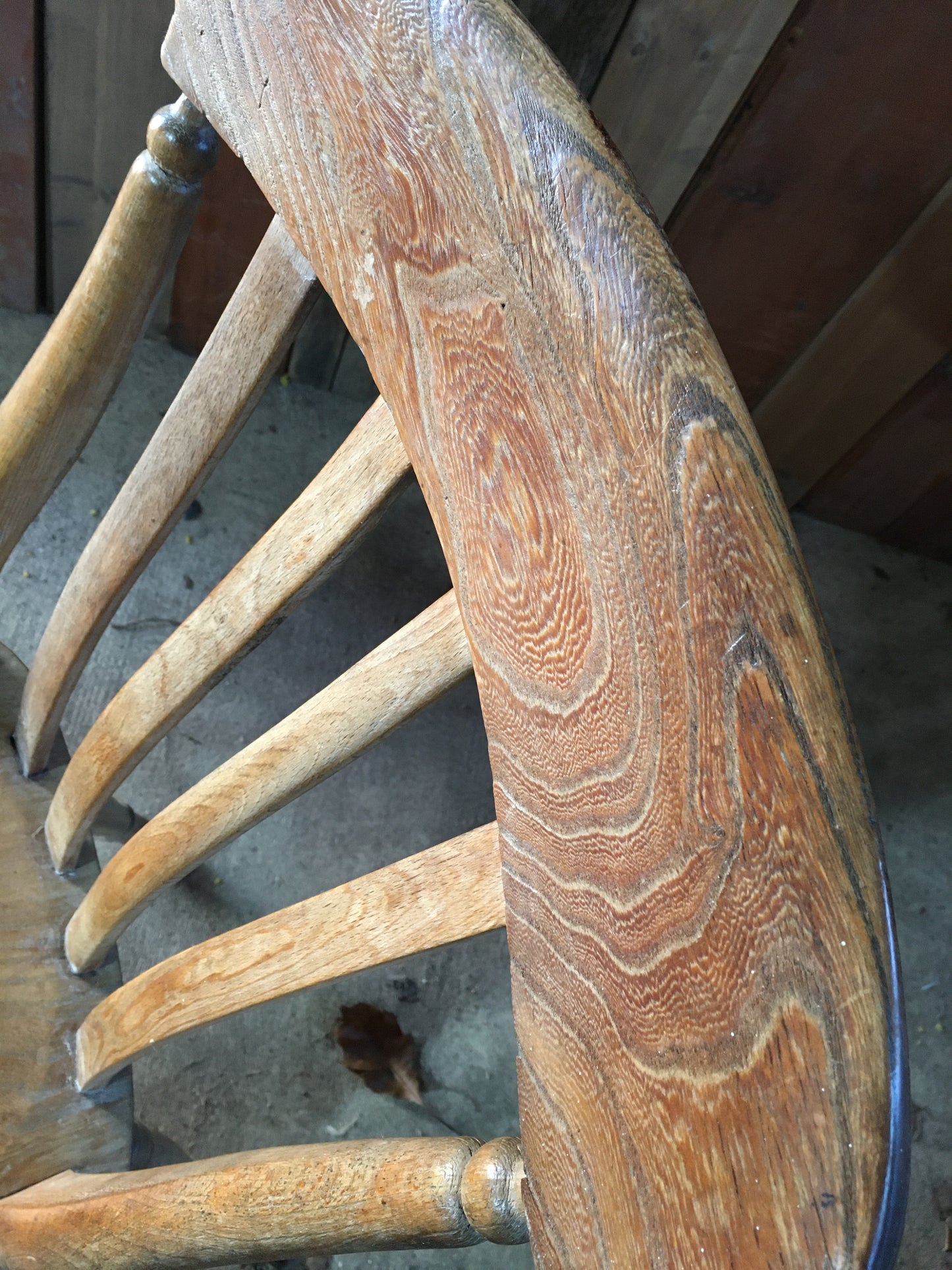 2 Windsor country kitchen chairs