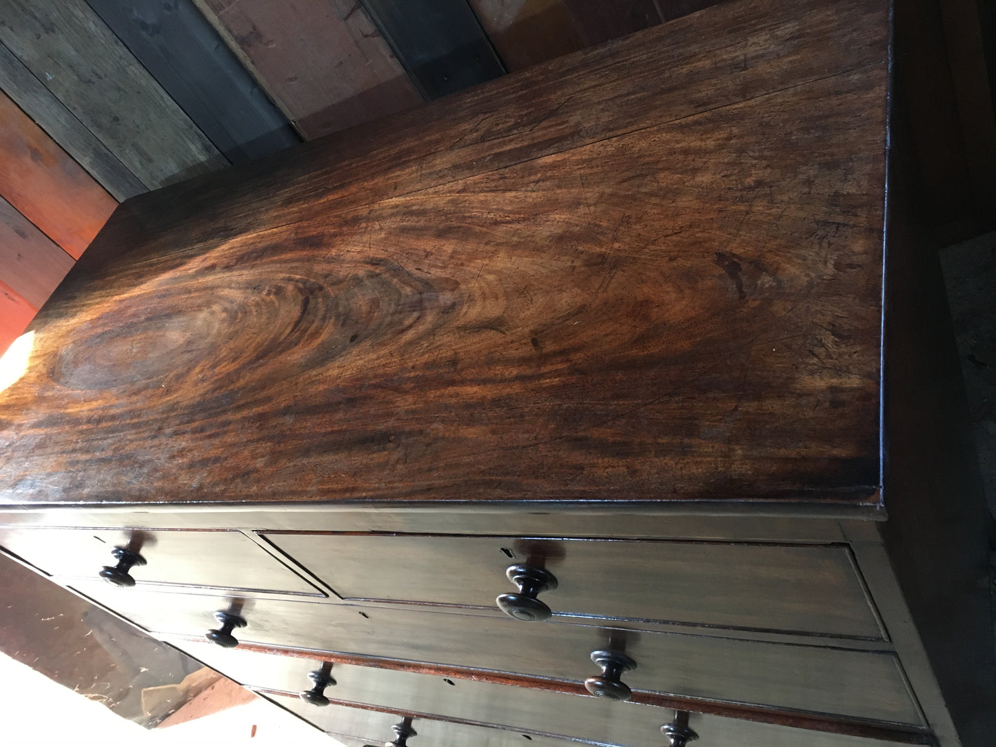 Large Georgian mahogany chest of drawers.