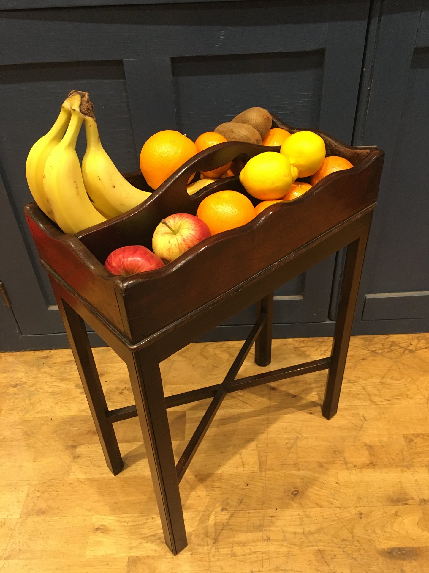 Georgian mahogany cutlery tray on legs.