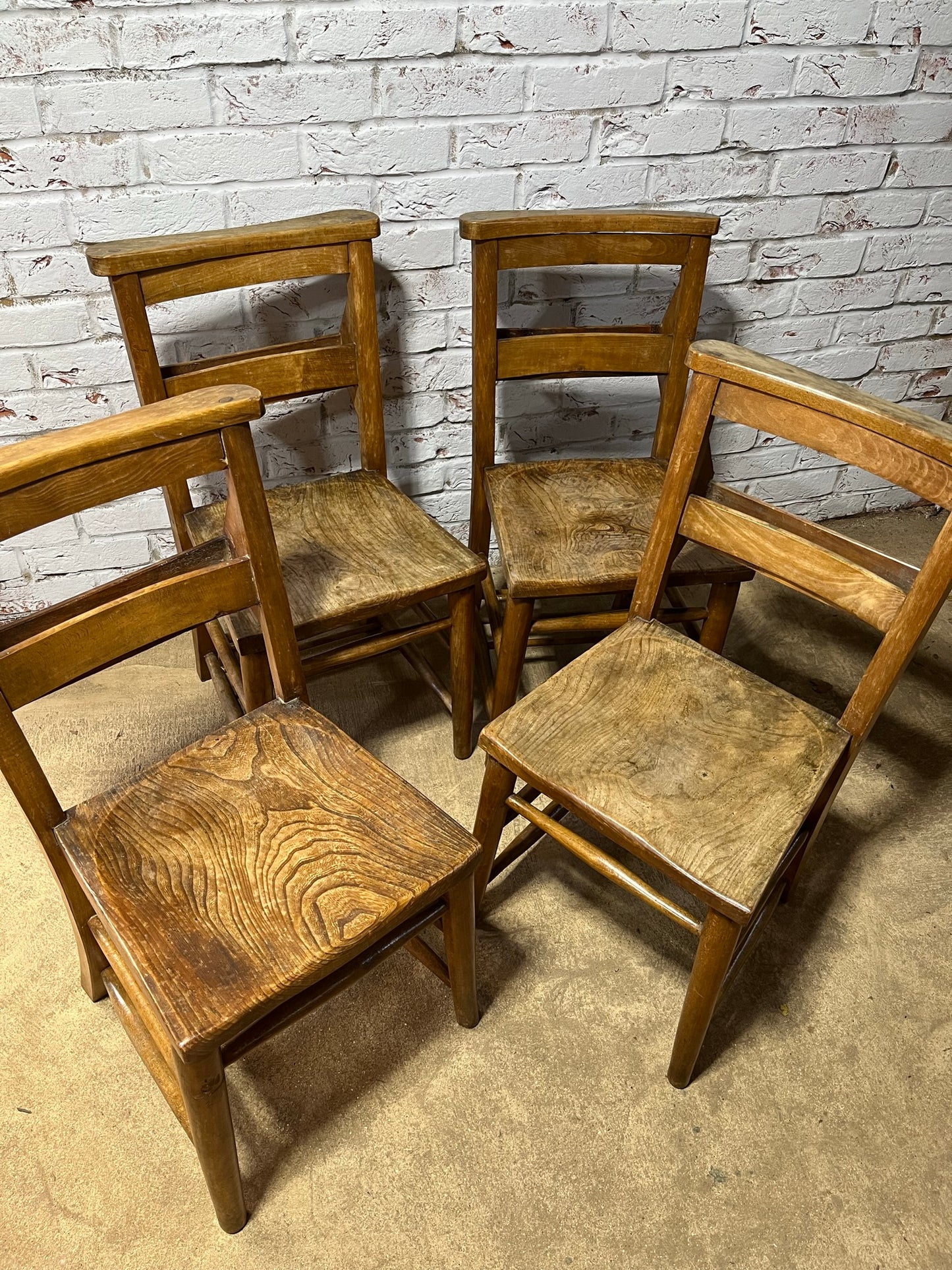 Set of 4 chapel chairs, early 20th century.