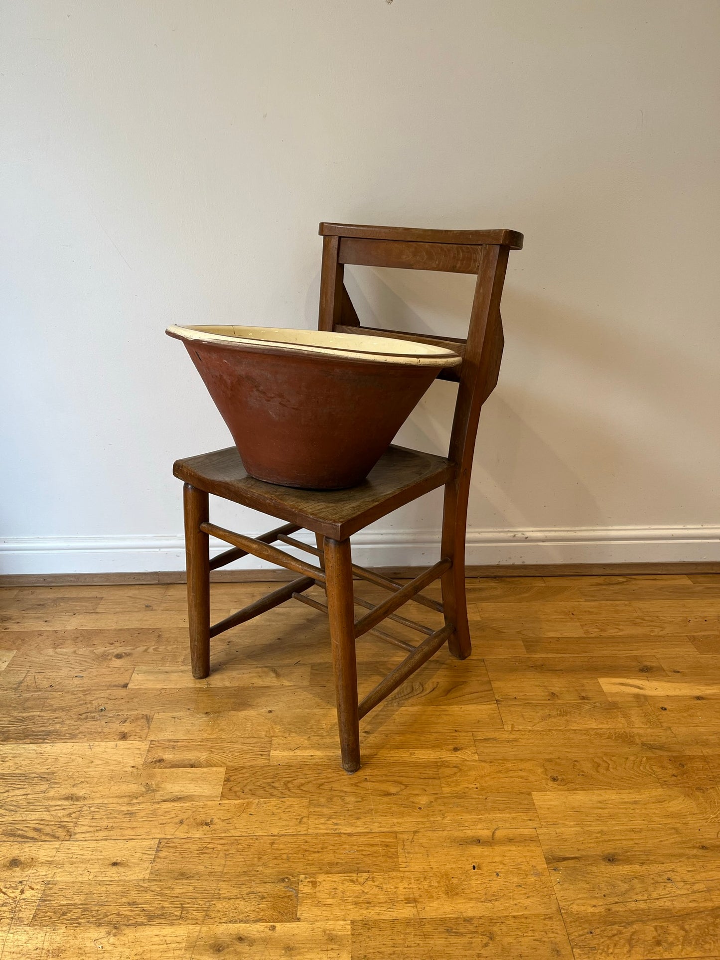 Large slipware dairy bowl.