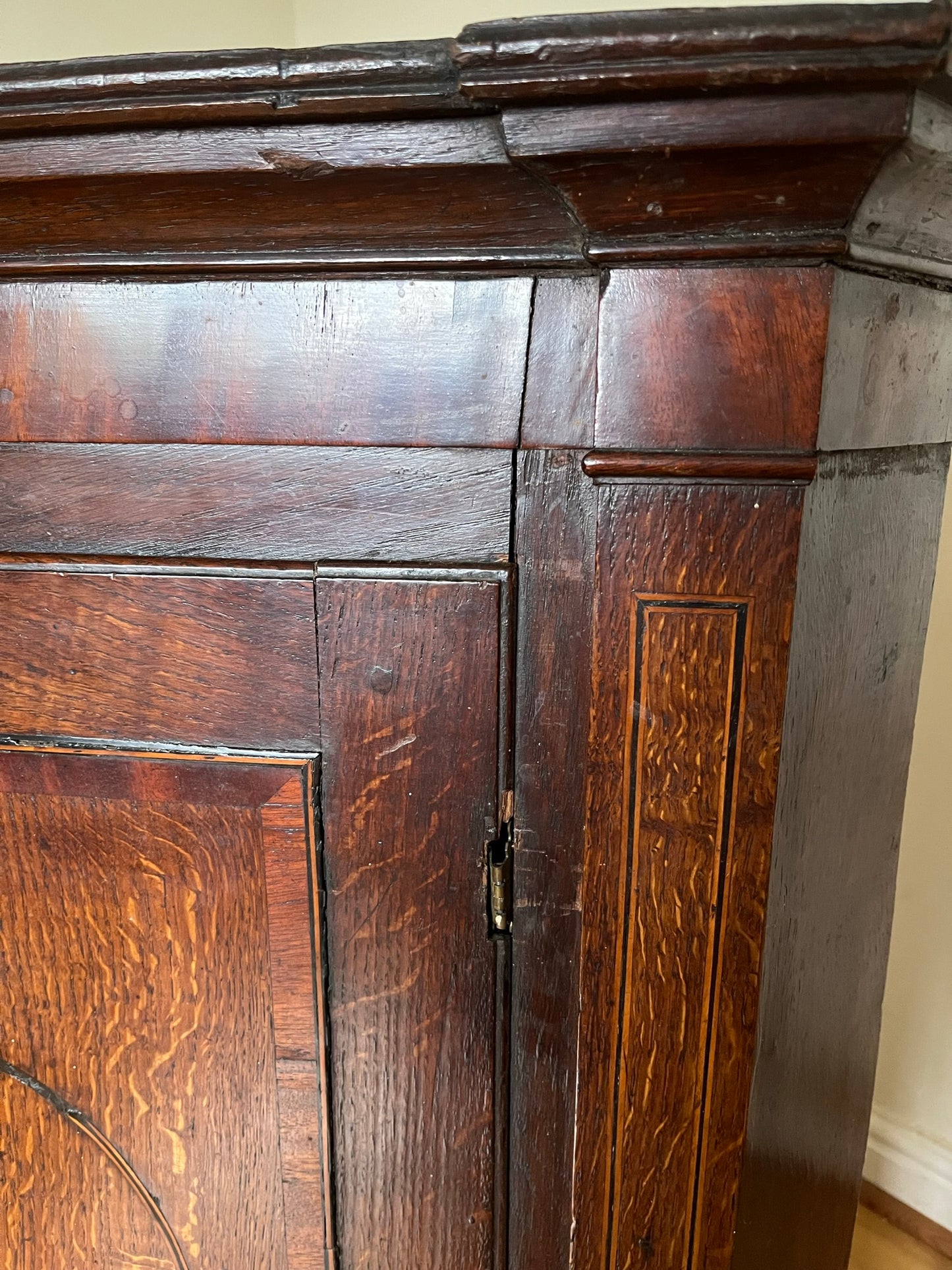 Georgian oak corner cupboard from country house, with provenance.