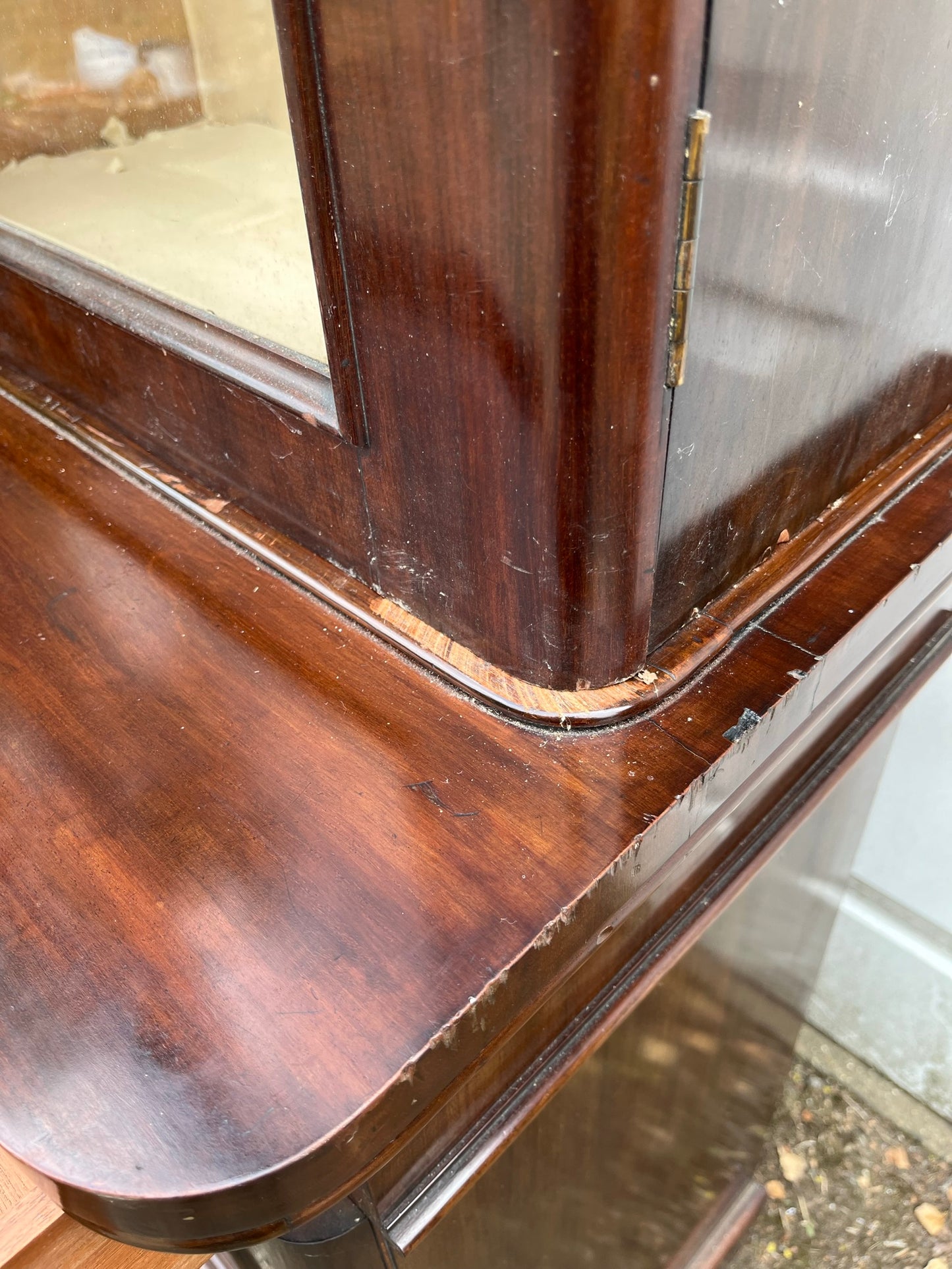 Large country house library bookcase or display case, with provenance.