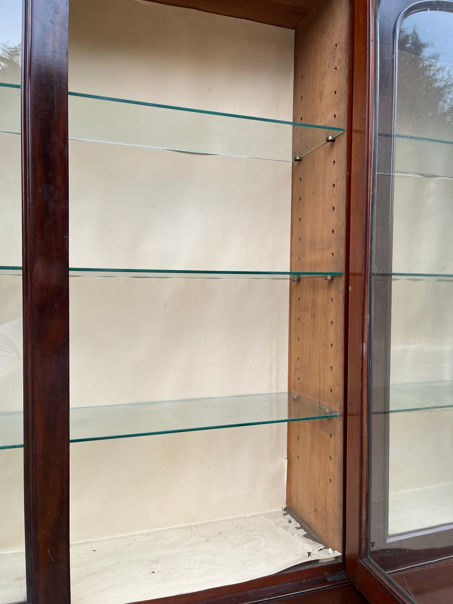 Large country house library bookcase or display case, with provenance.
