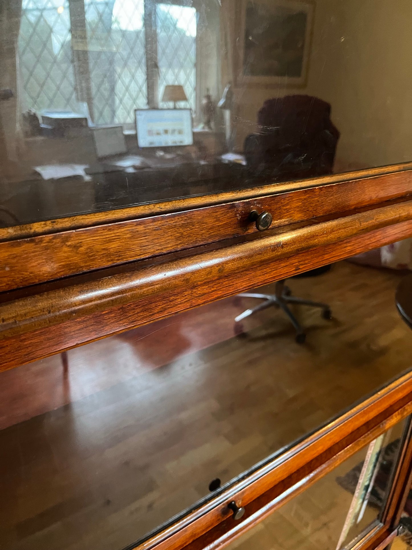 Early Globe-Wernicke stacking bookcase, 5 tiers.