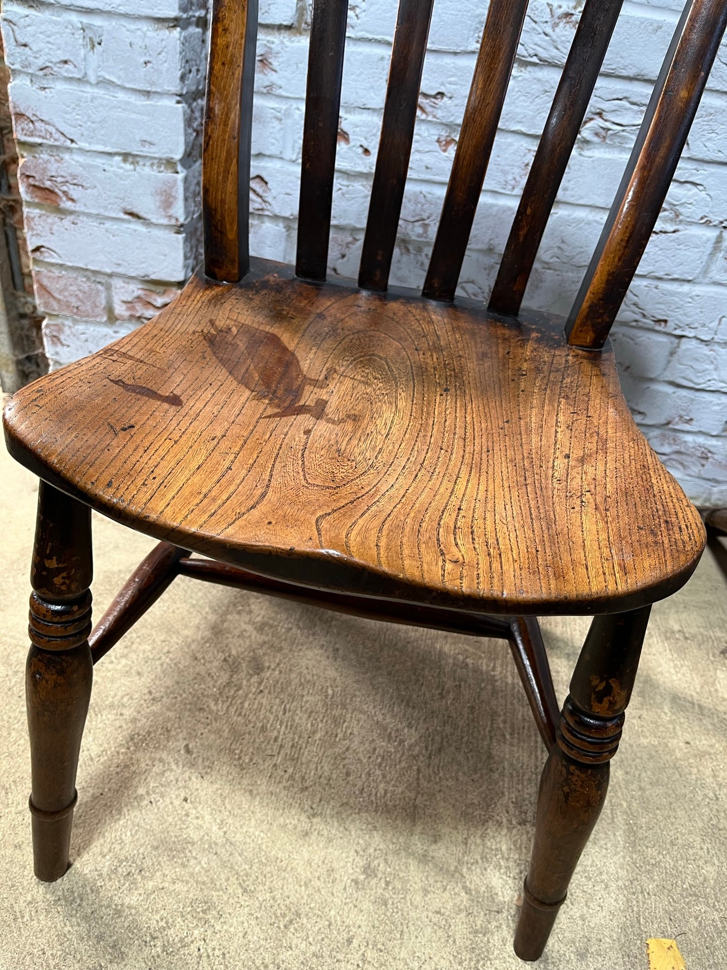 Near pair of Victorian elm slat back Windsor kitchen chairs.
