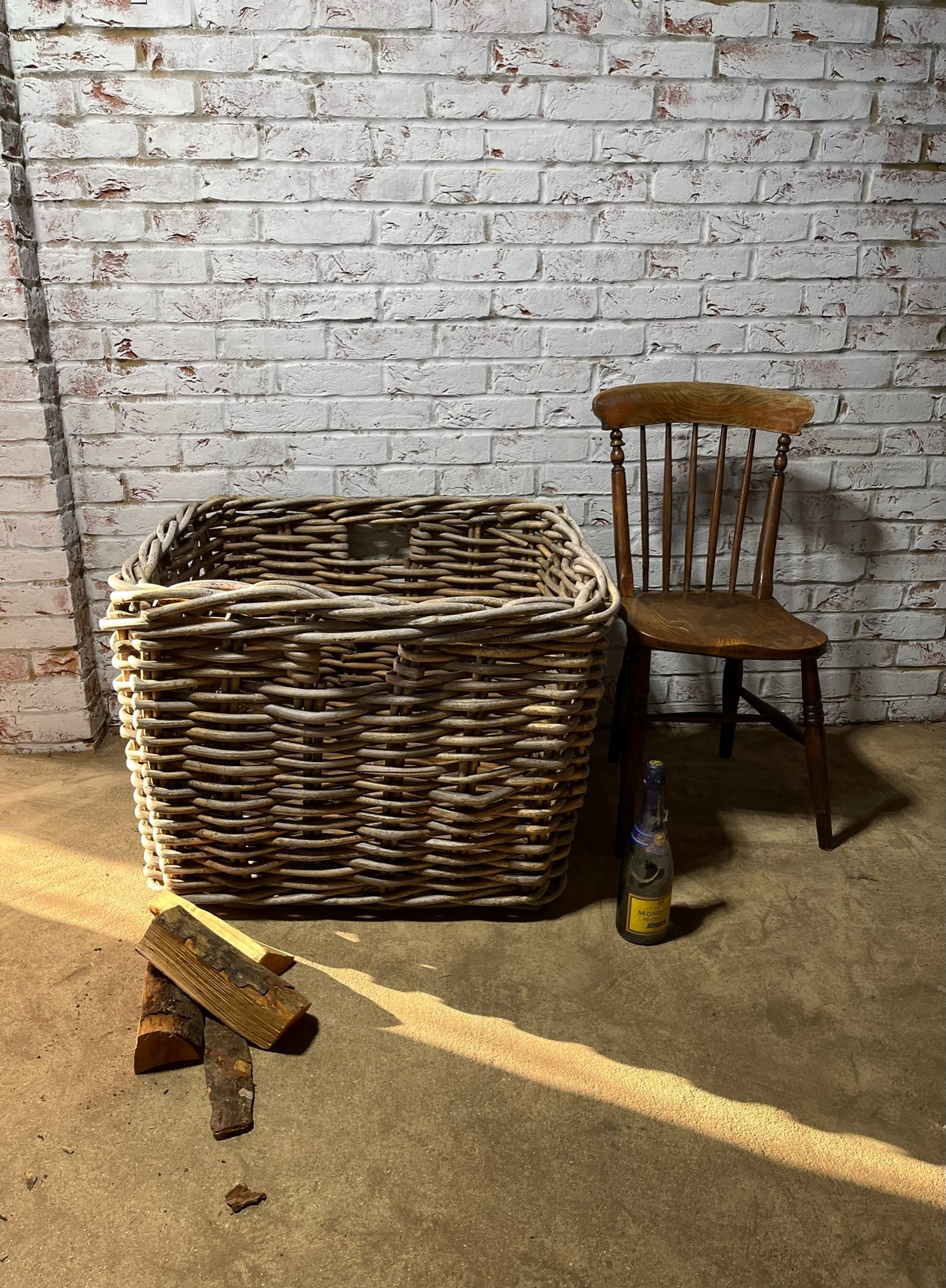 A superb very large country house wicker basket or log basket.