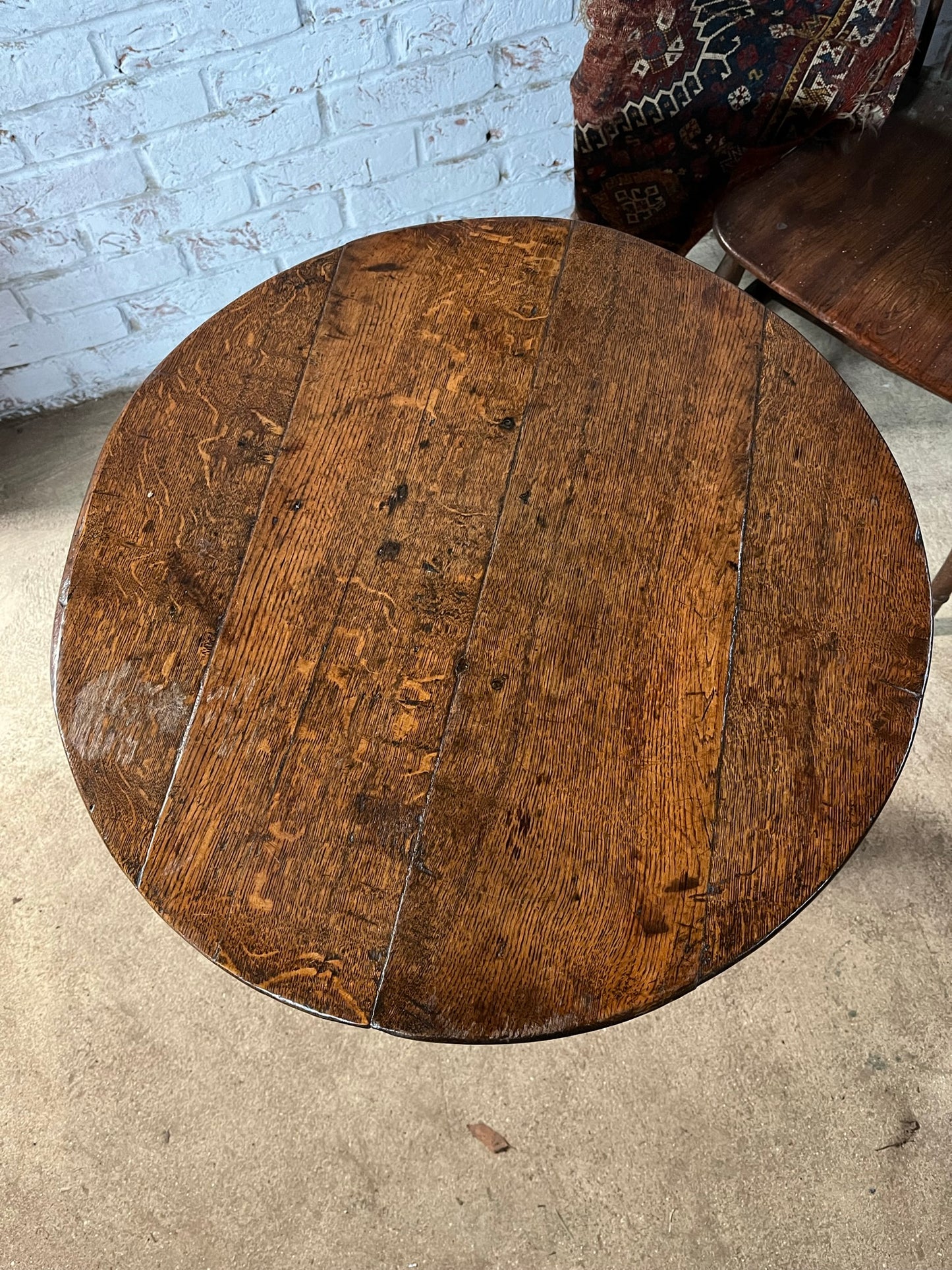 Georgian provincial tilt top lamp or wine table.