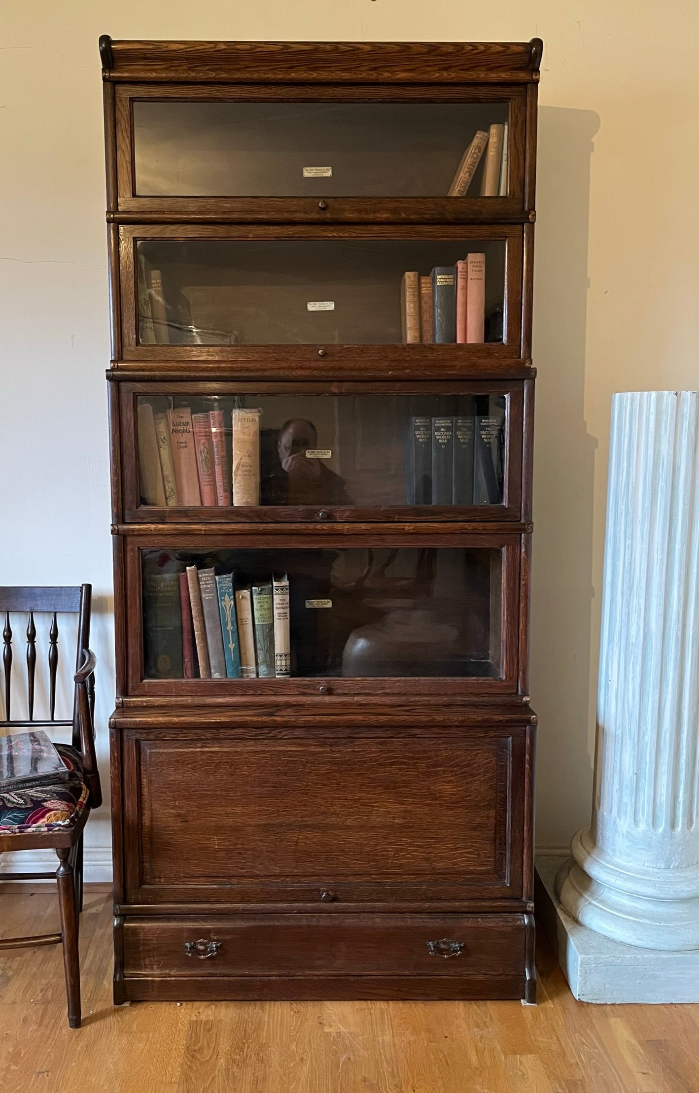 Large, early 5-tier (plus drawer) Globe Wernicke stackable bookcase, circa 1905, with provenance.