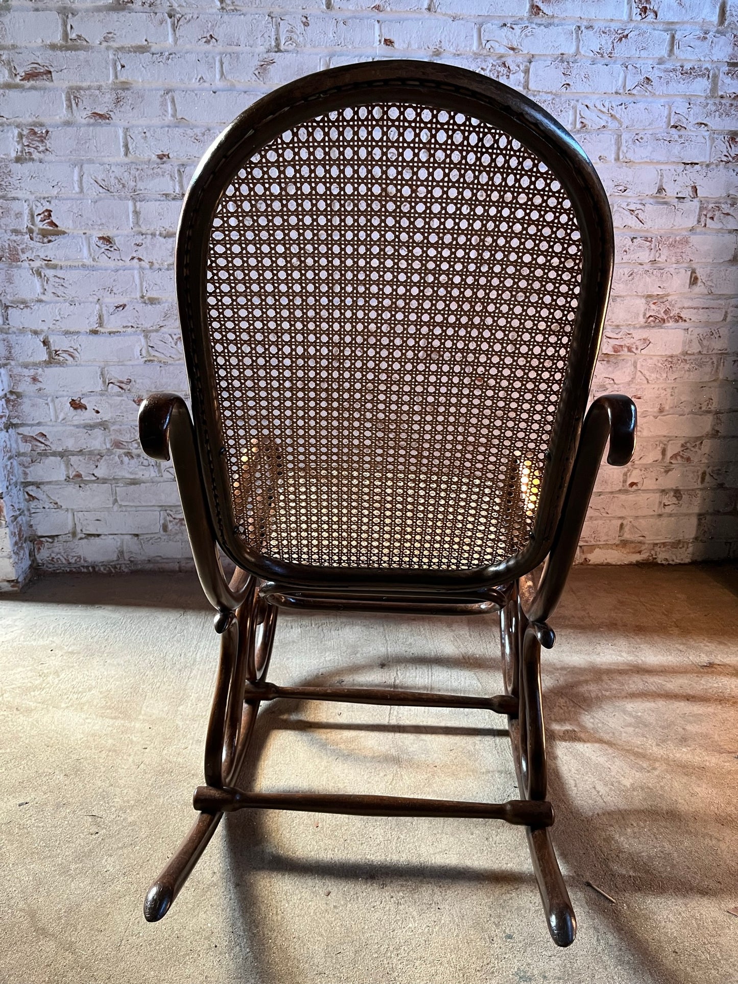 Original and stamped Thonet bentwood rocking chair, Model No. 10.