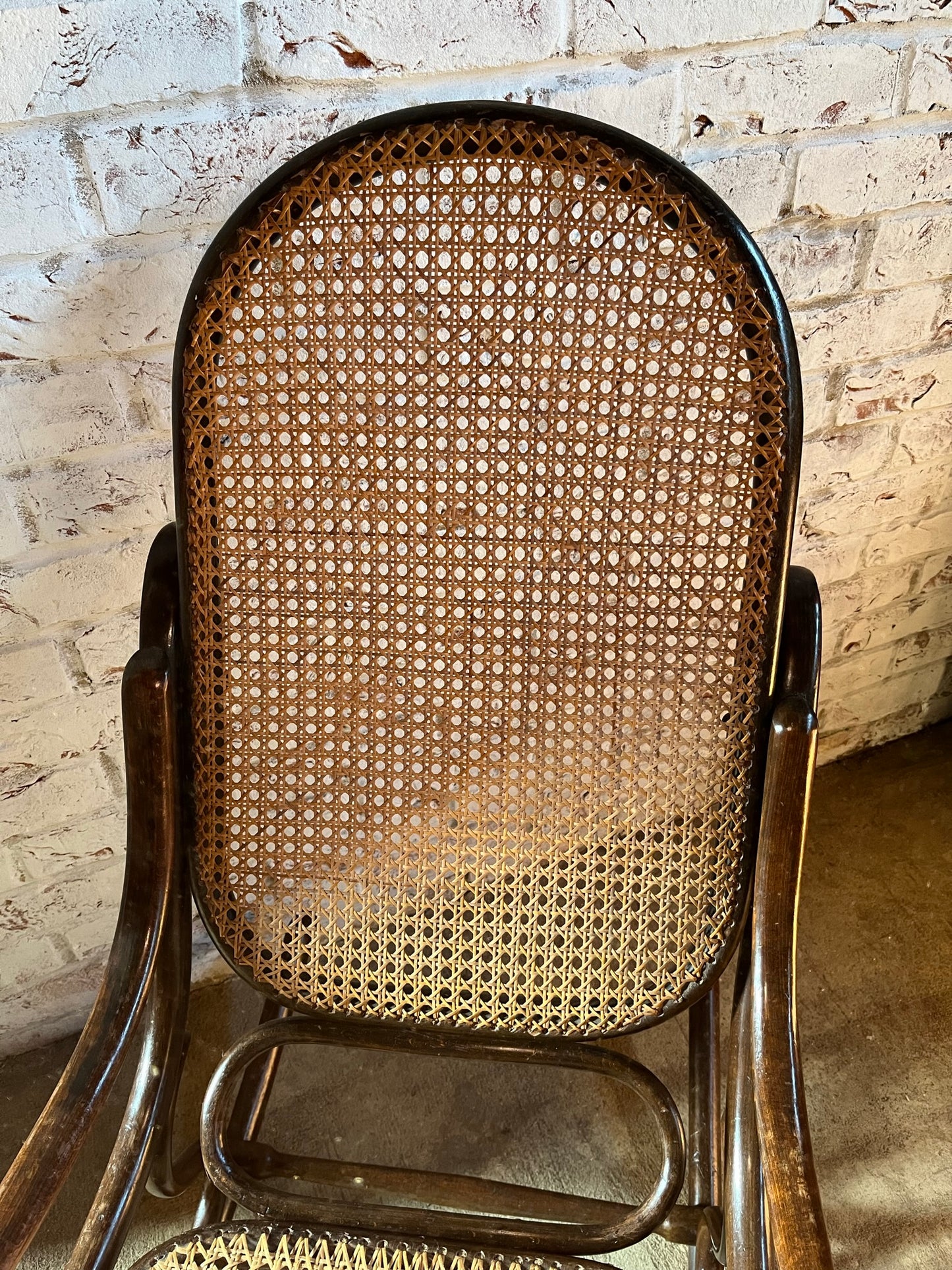 Original and stamped Thonet bentwood rocking chair, Model No. 10.