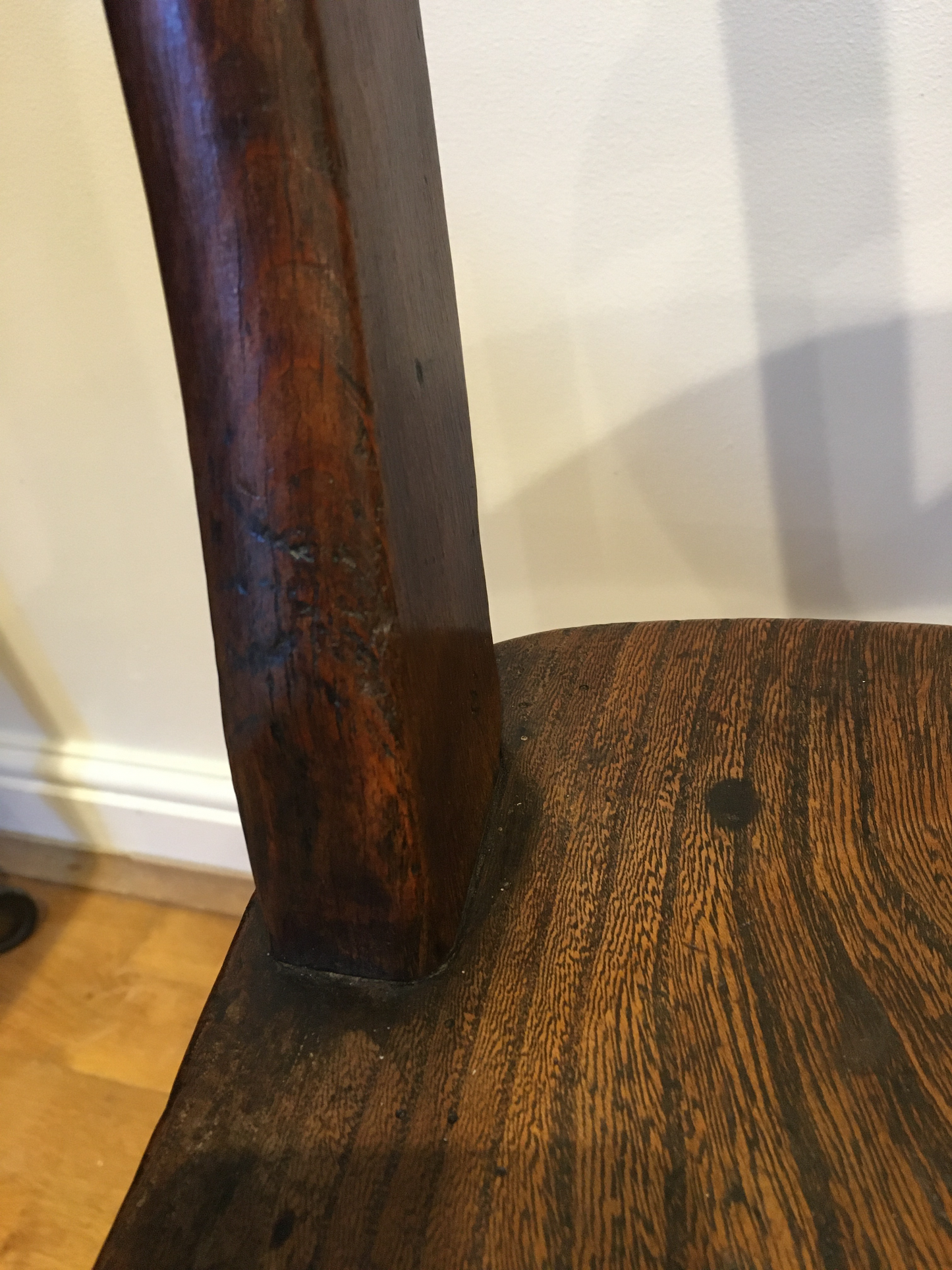 Elm country armchair
