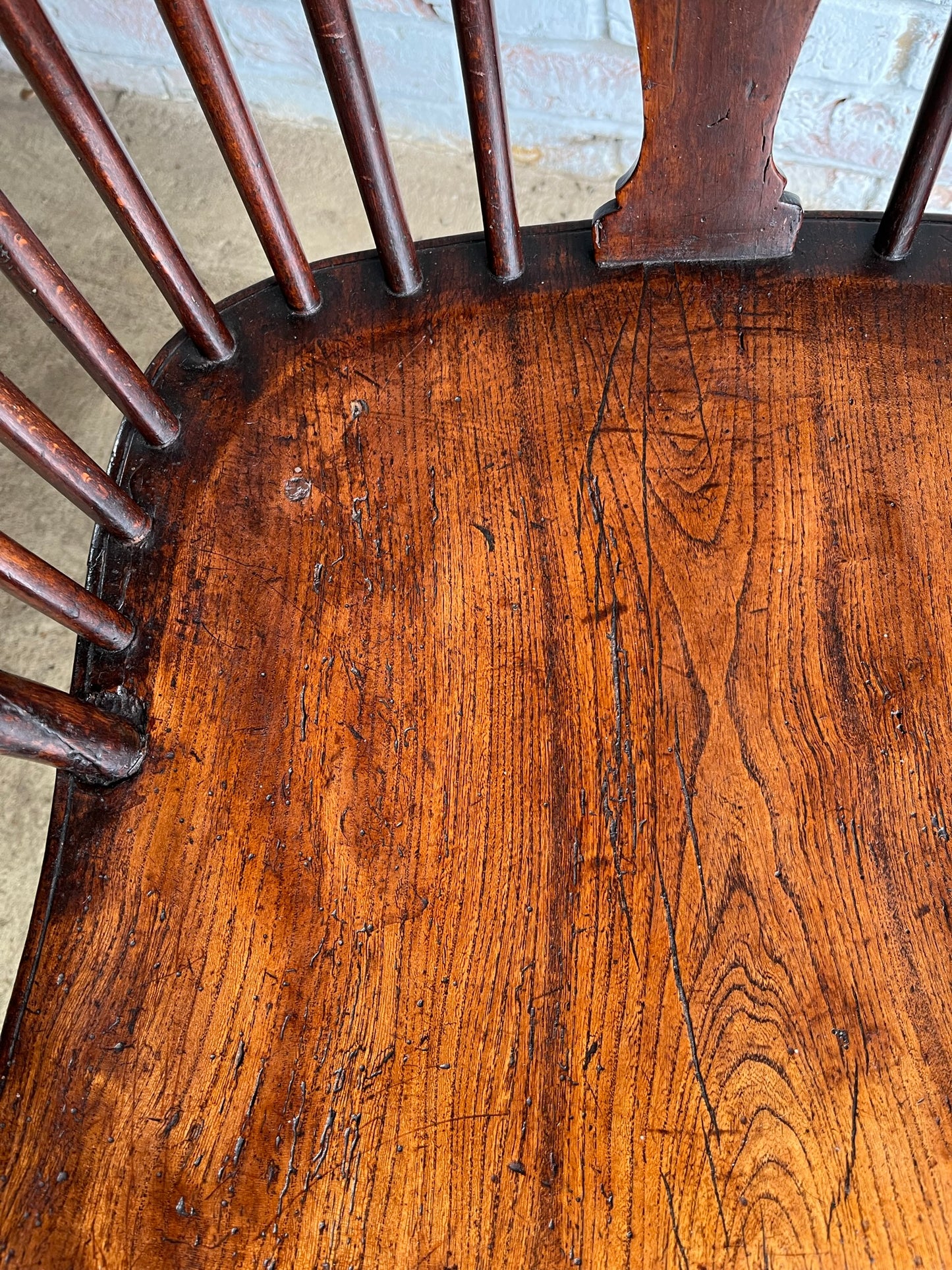 Wheel back Windsor armchair.
