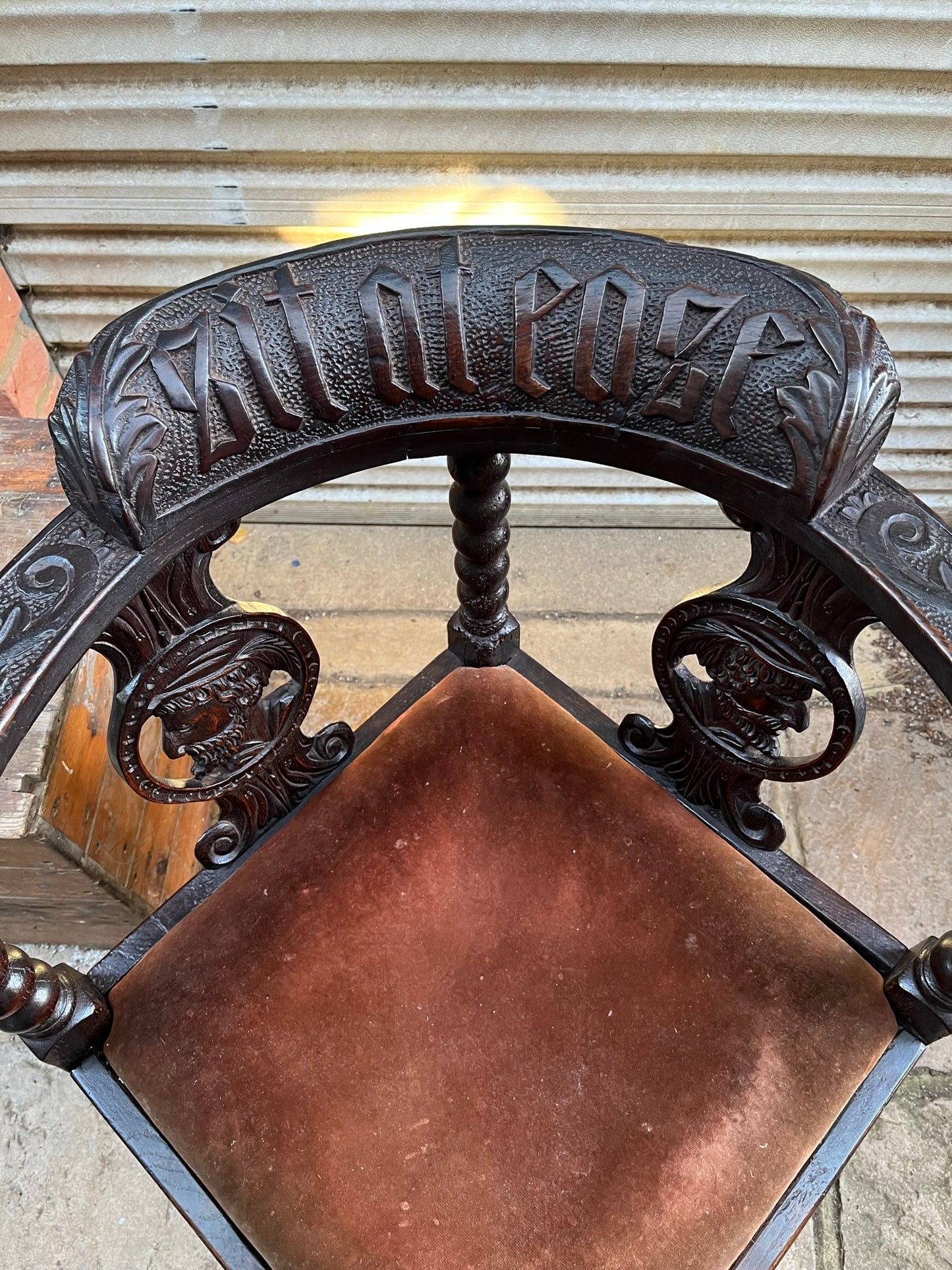 C19th bobbin corner chair.
