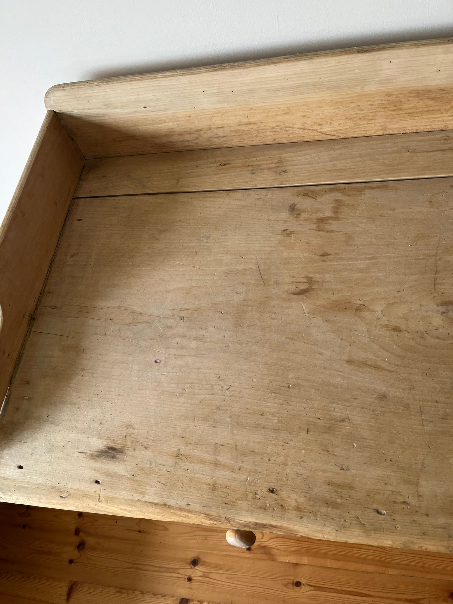Large stripped pine washstand.