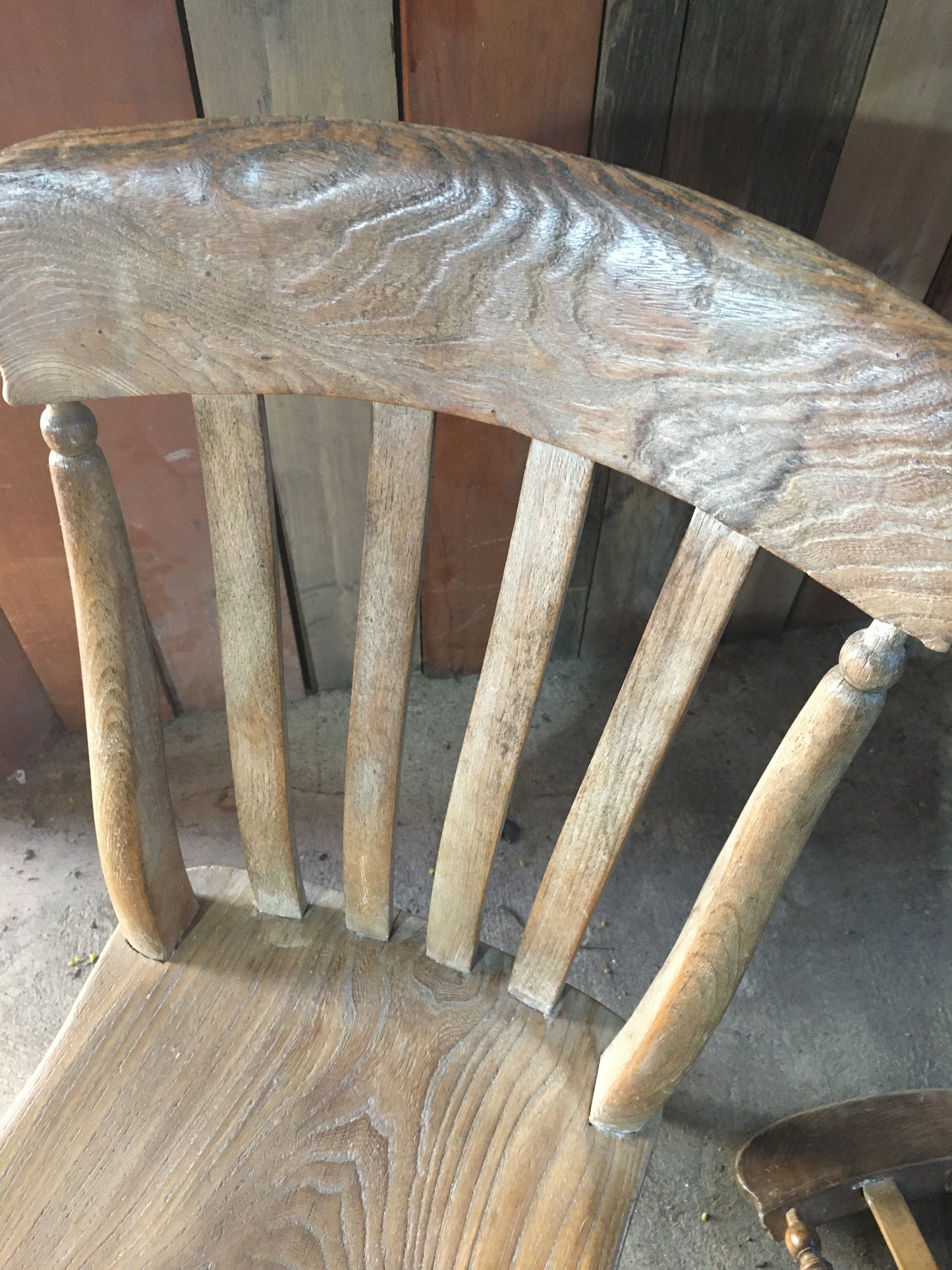 2 Windsor country kitchen chairs.