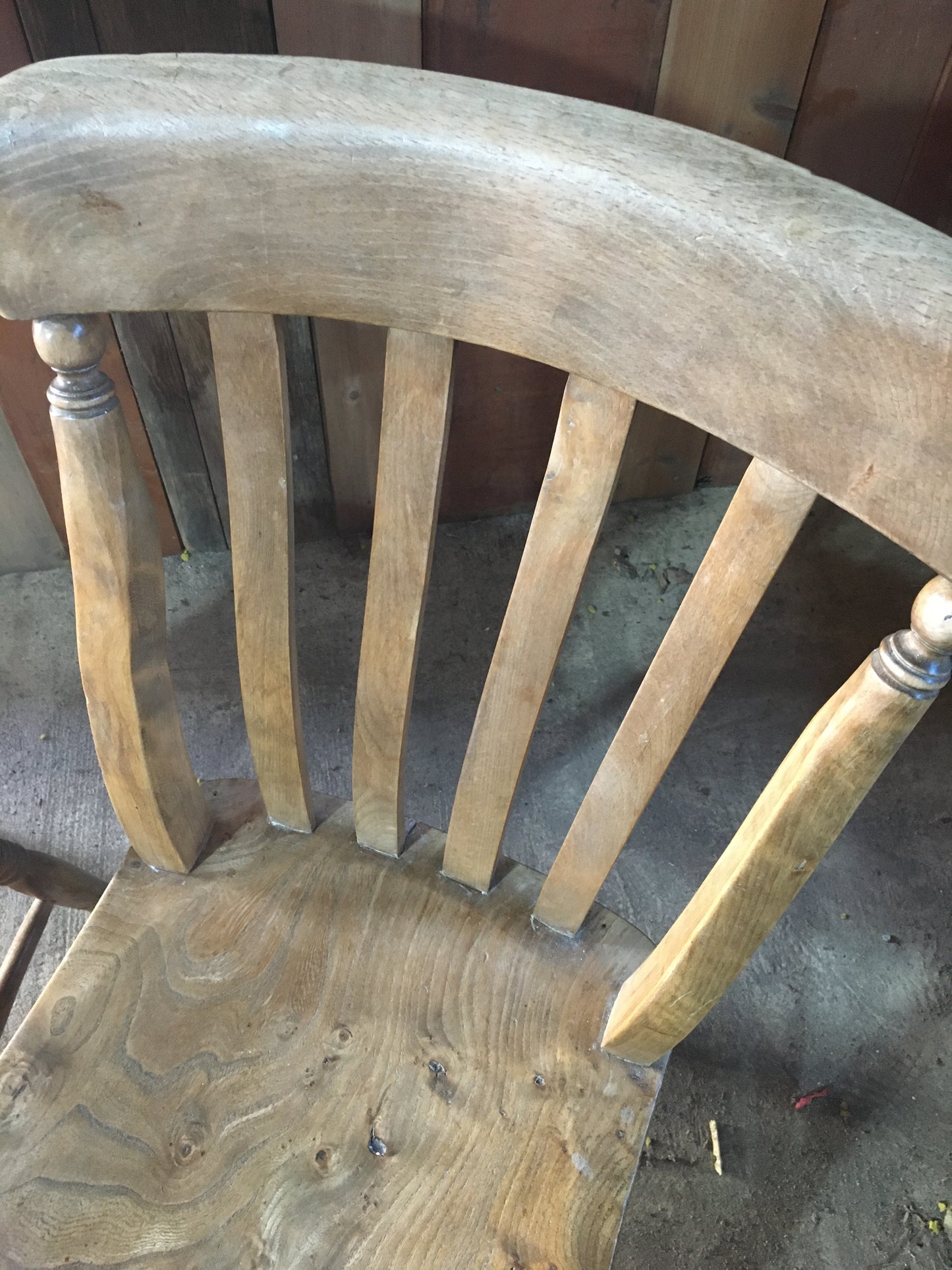 2 Windsor country kitchen chairs.