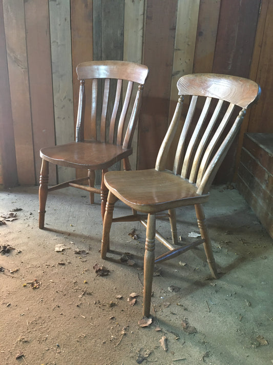 2 Windsor country kitchen chairs