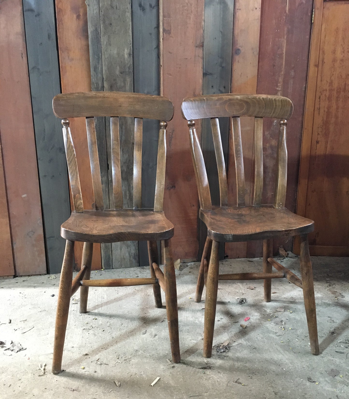 Pair of Windsor country kitchen chairs