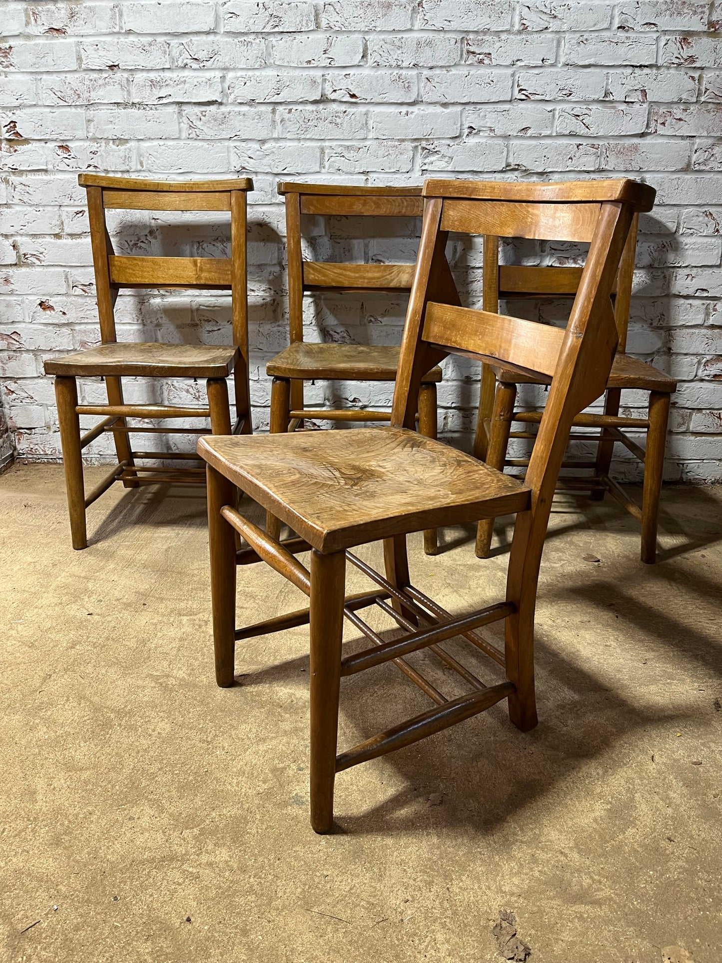 Set of 4 chapel chairs, early 20th century.