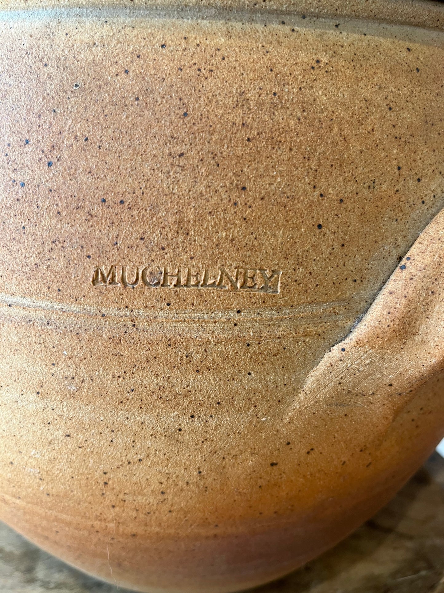 Large, fine quality, studio pottery bread bin or storage jar by Muchelney Pottery (stamped).