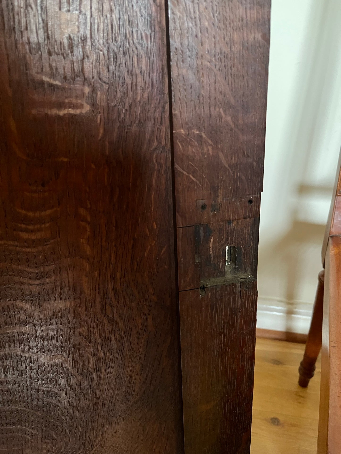 Georgian oak corner cupboard from country house, with provenance.
