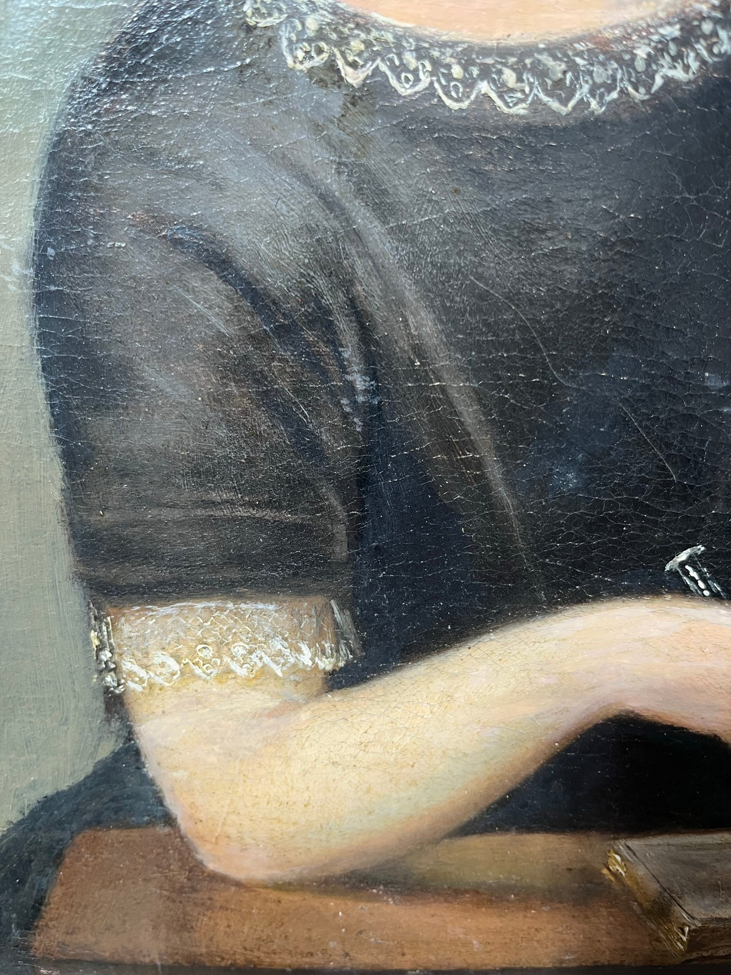 Late 19th century naïve oil painting of seated lady.