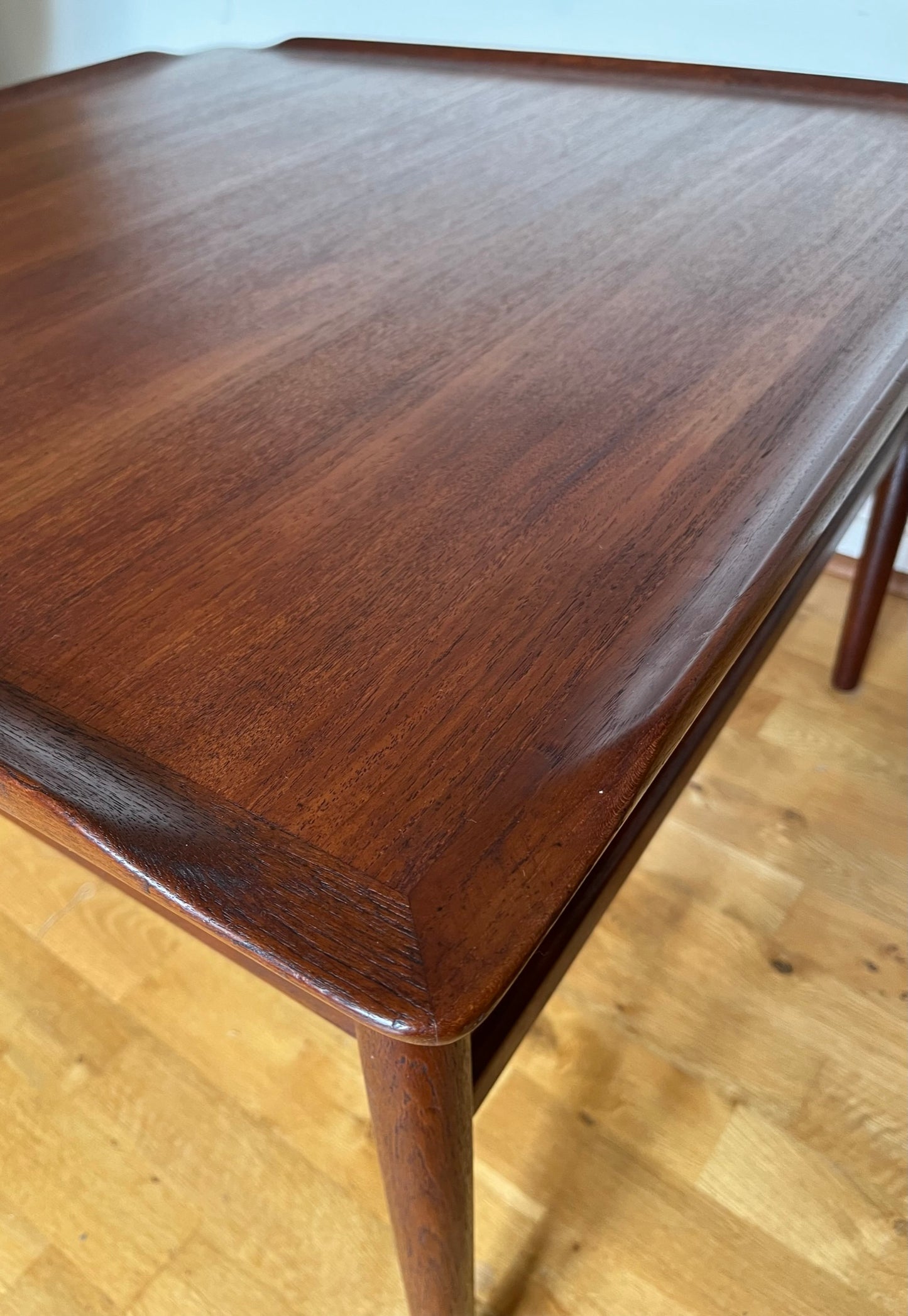 Large teak coffee table by Tingstroms, Bra Bohag, Sweden, 1960s.