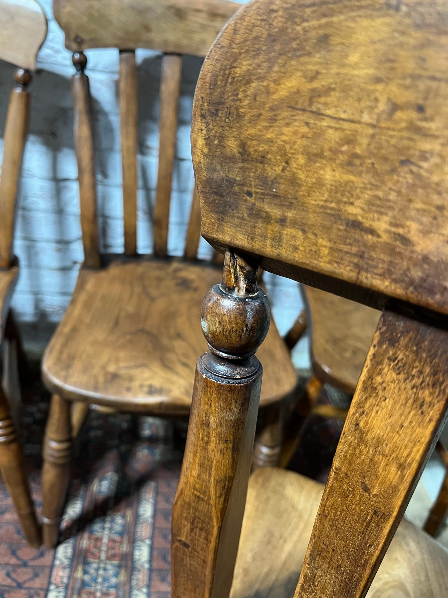Set of 4 Victorian slat back farmhouse dining chairs.