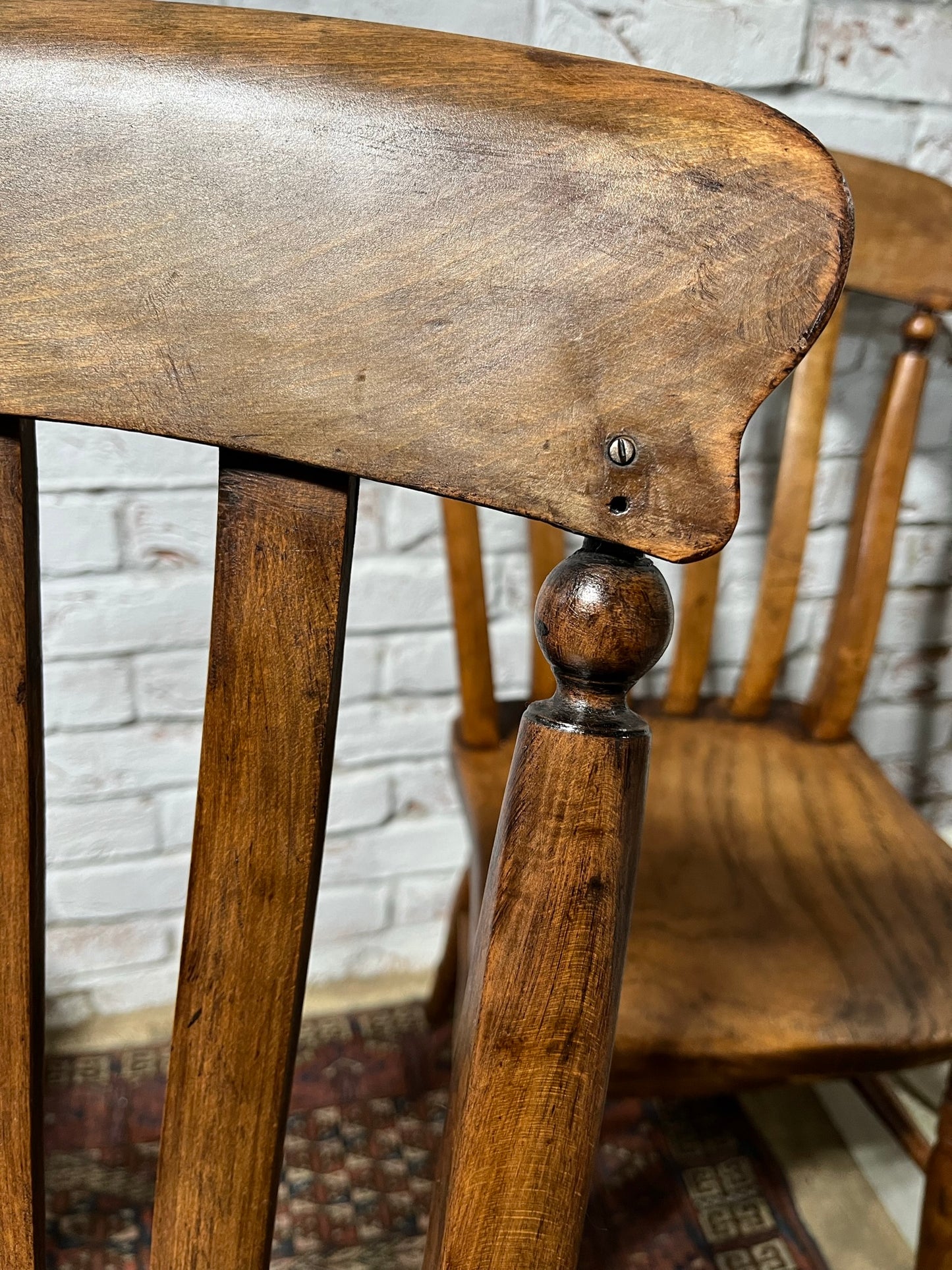 Set of 4 Victorian slat back farmhouse dining chairs.