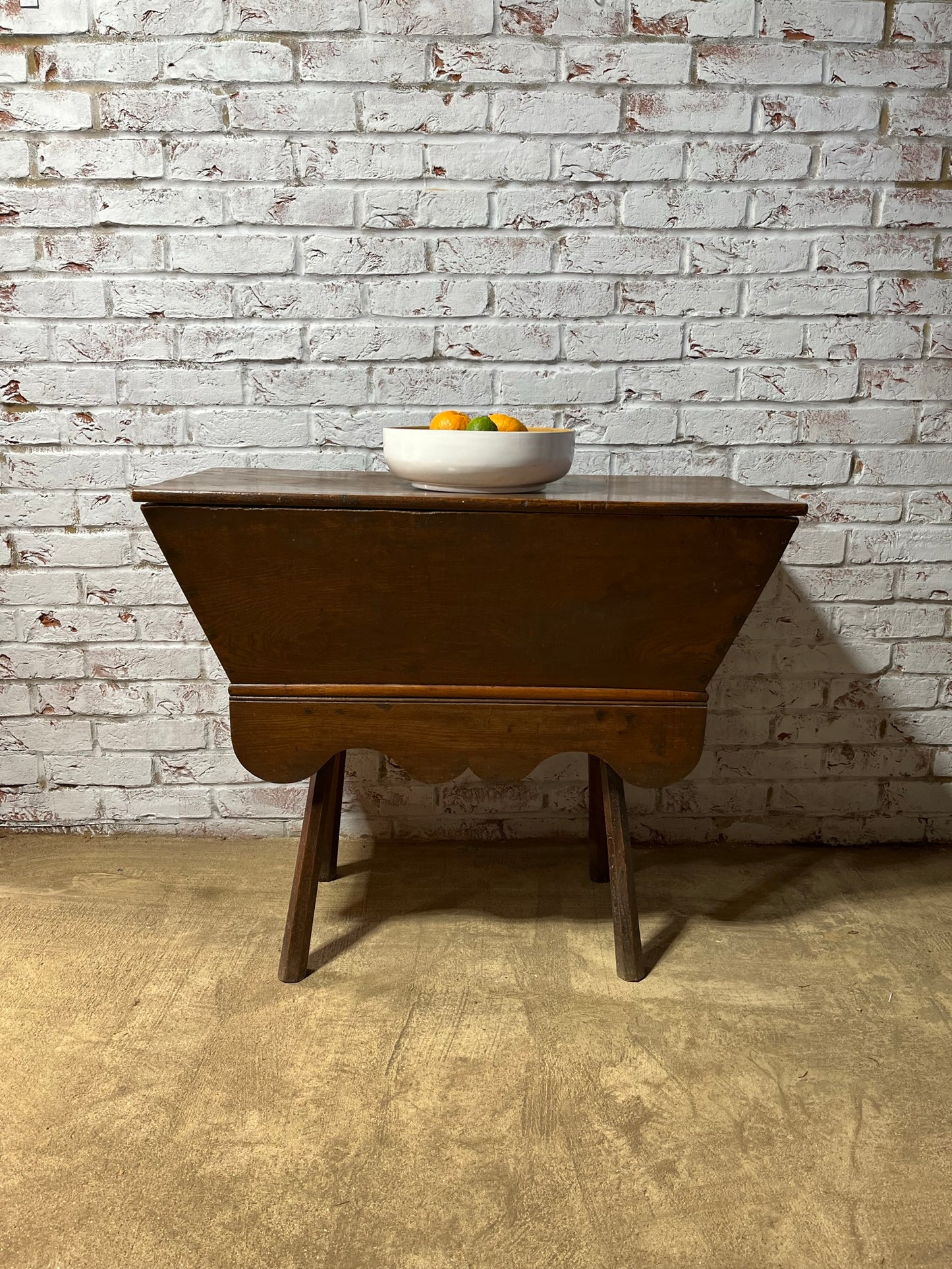 A country made 18th or 19th century dough bin or trough.